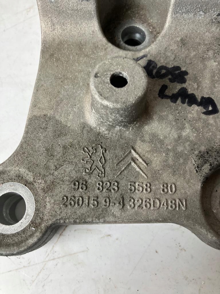 holder gearboxes CROSSLAND 1.2 THP 9682355880
