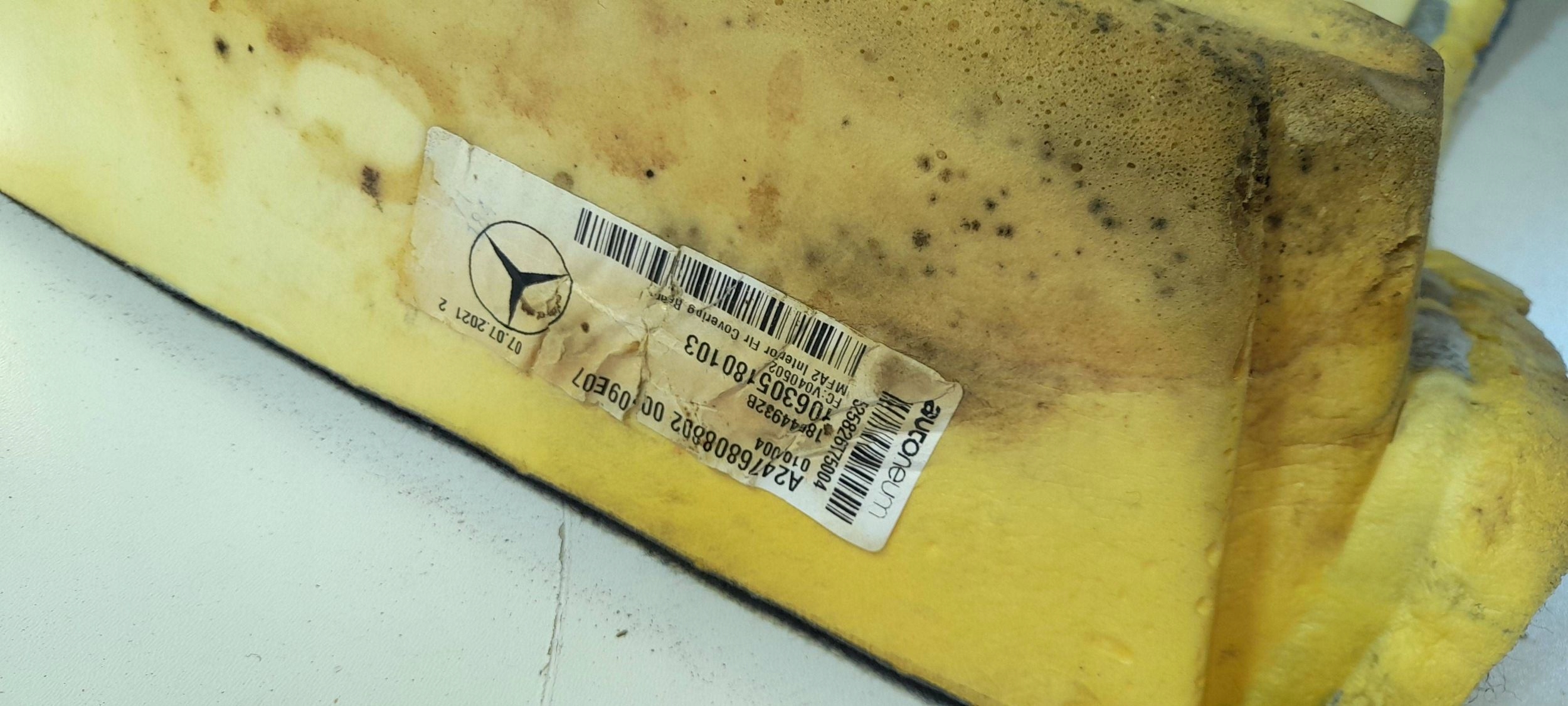Mercedes-Benz GLA H247 carpet rear A2476808802 (GL5)