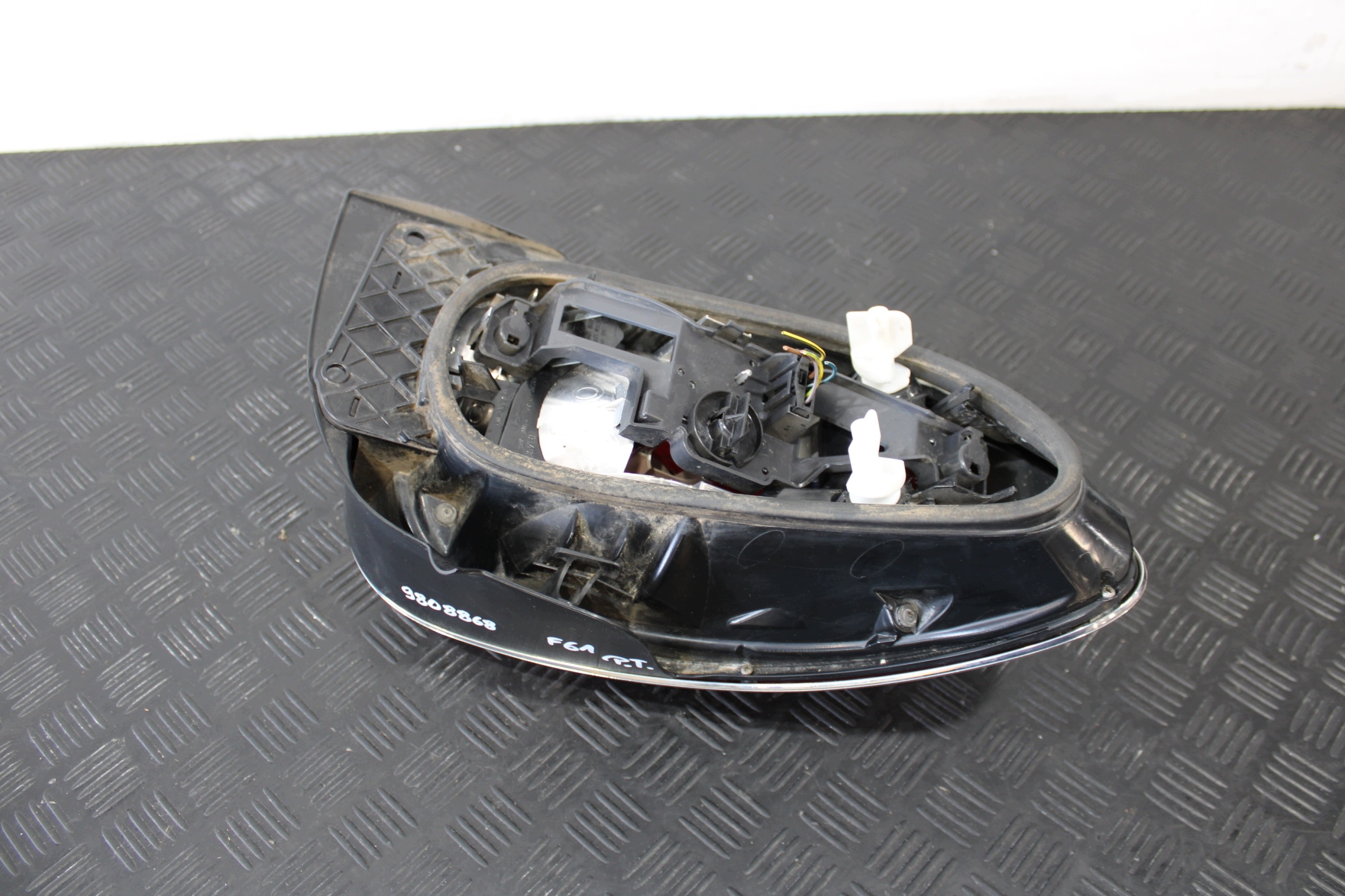 light right rear part right rear 9808868 MINI PACEMAN S R61 S