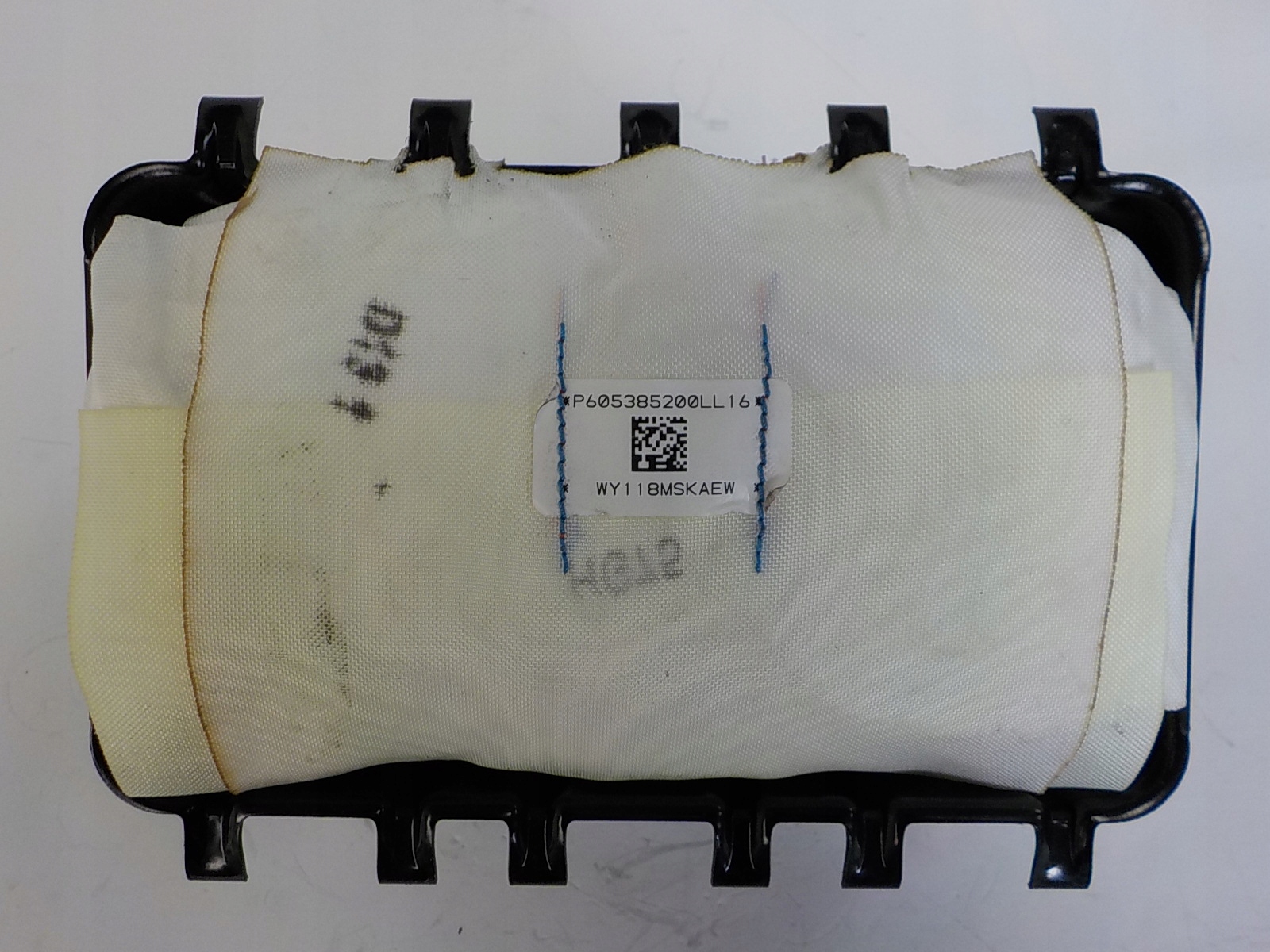 подушка пассажира oe P05108546AC