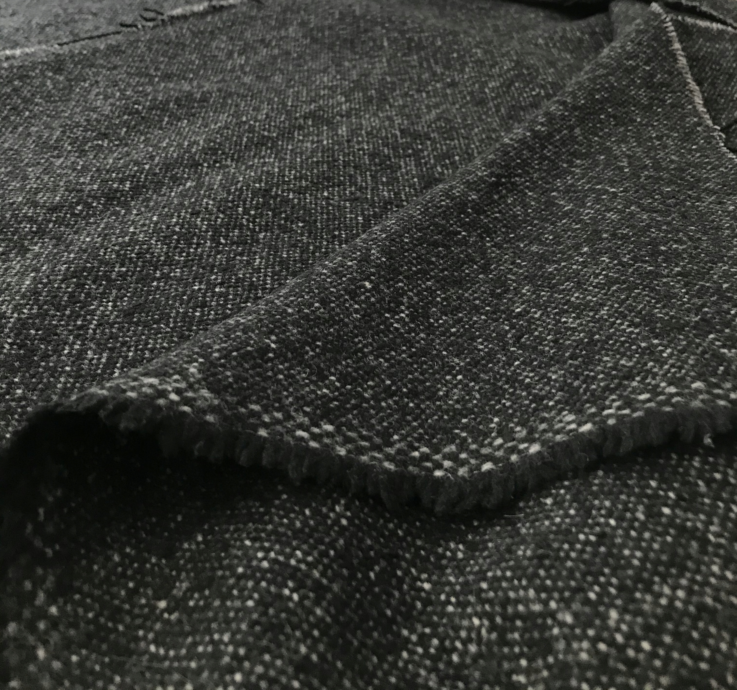 Vlněná Látka 80% Kupón 2,5MB