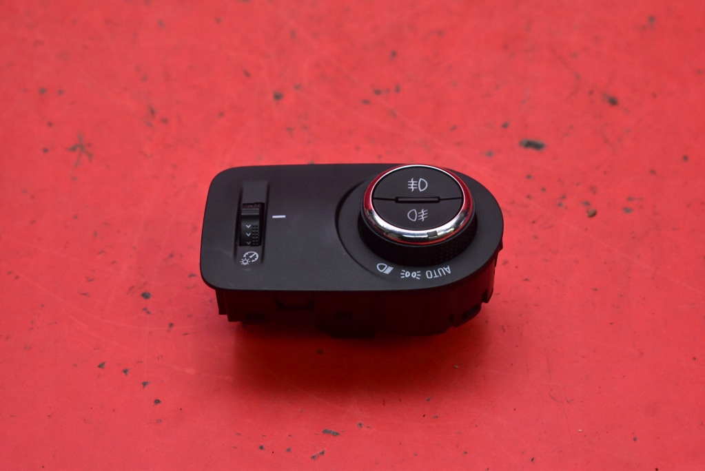 switch light switch 39050760 OPEL MOKKA B 20