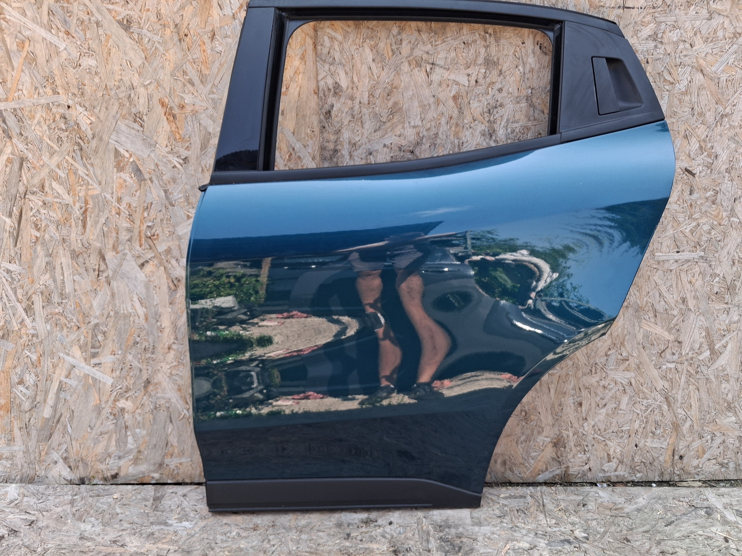 door complete left rear. left rear part ALFA ROMEO JUNIOR 2025R