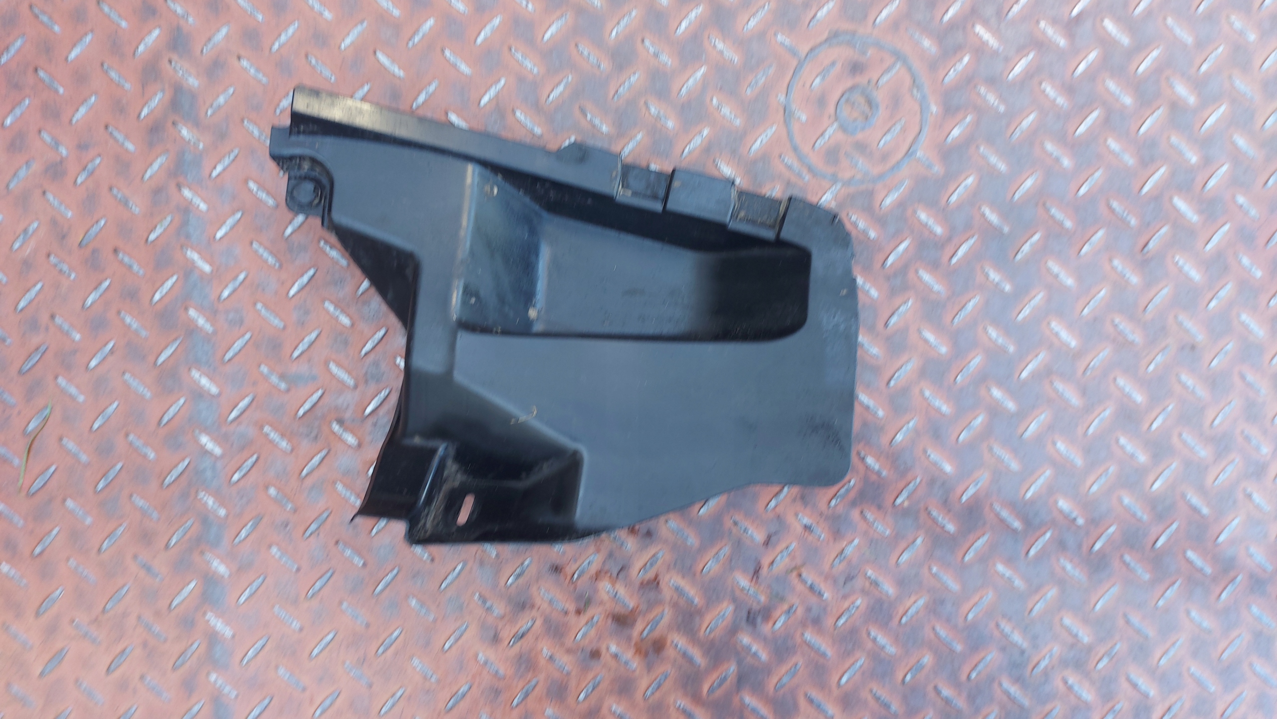 mudguard mudguard flap left rear part TOYOTA AURIS II 12