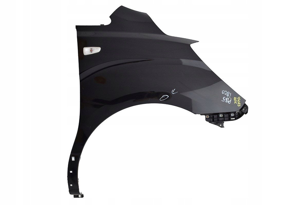 fender front front right HYUNDAI i800 PB5