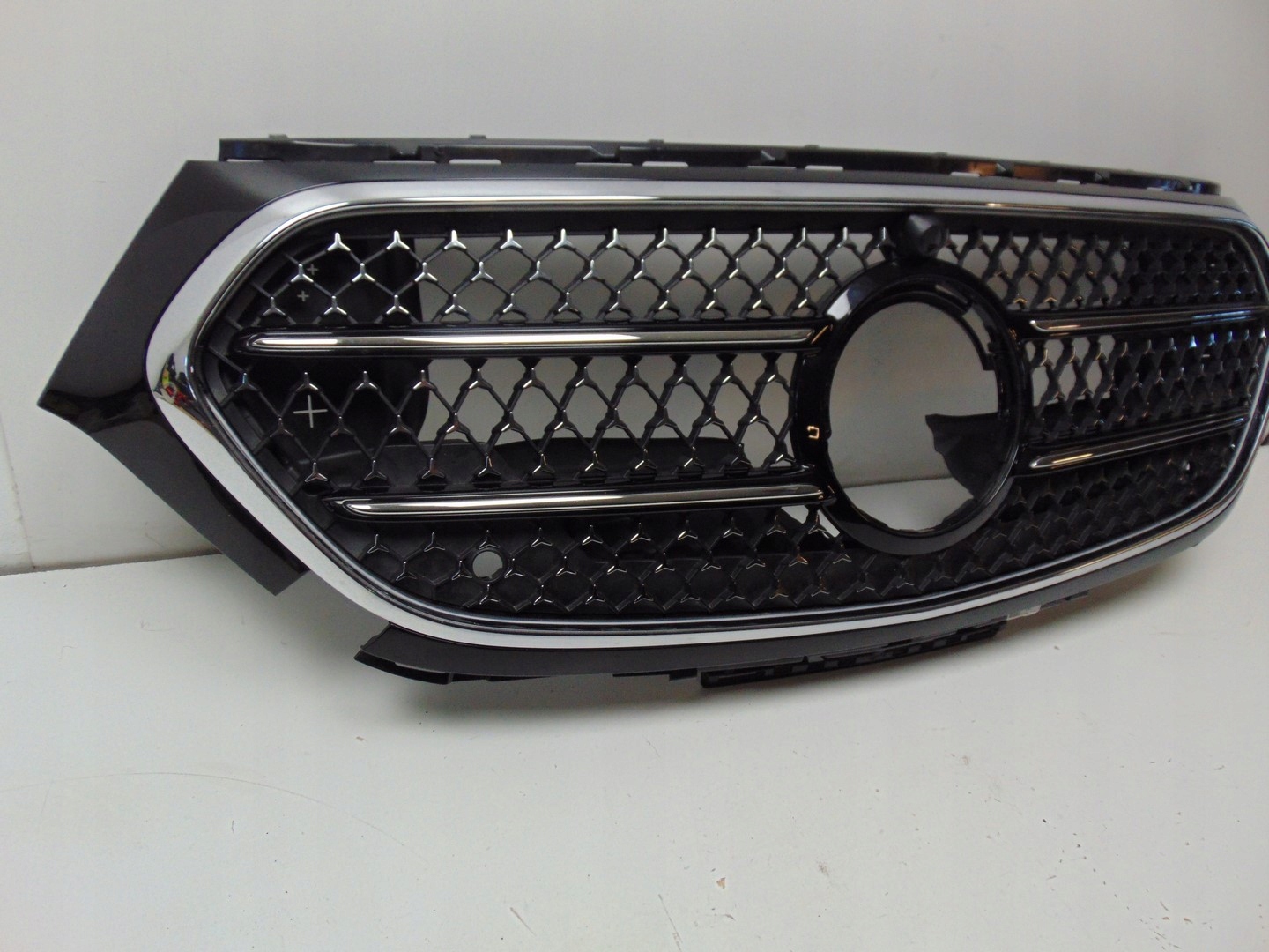 Mercedes-Benz E-Klasse W214 Kühlergrill FRONTGRILL Kühlergitter A2148882100 - Thumbnail 3
