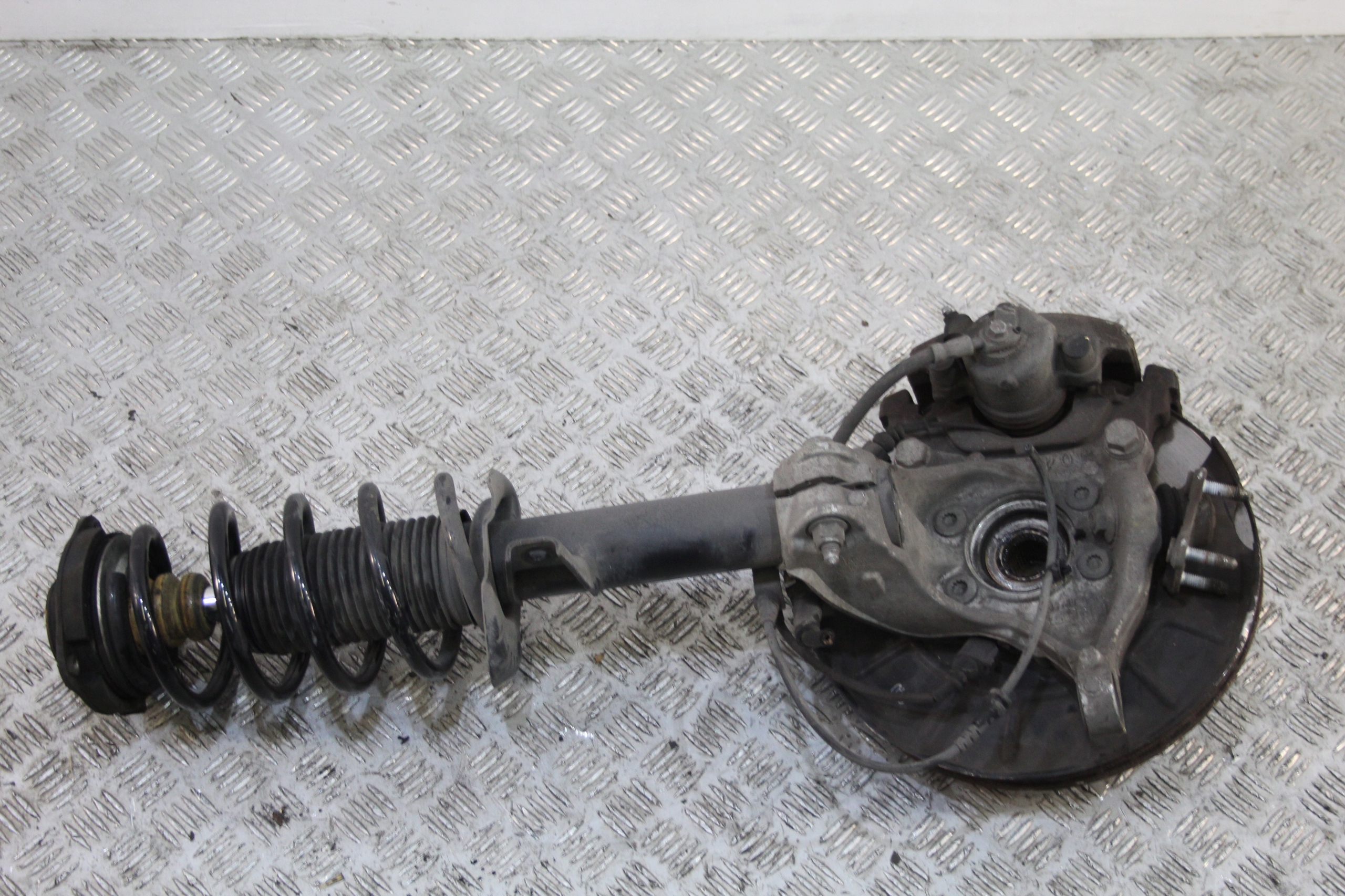 swing McPherson left front VW PASSAT 3C 3C0