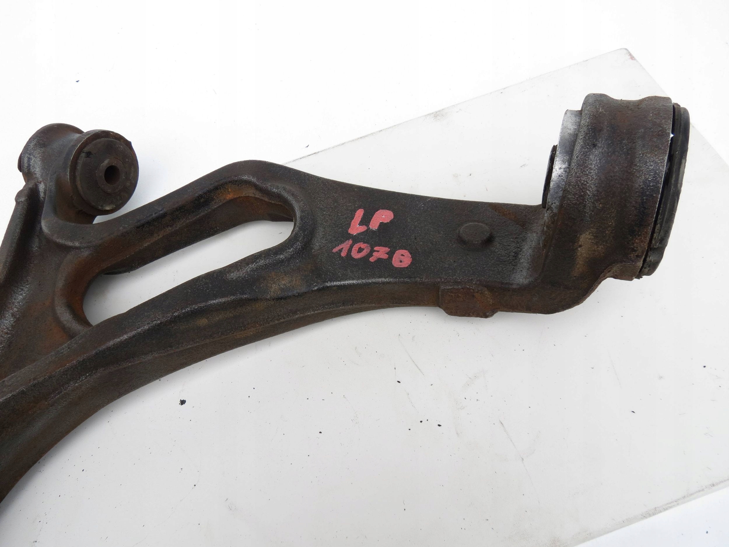 arm left / right front PORSCHE CAYENNE 4.8 V8