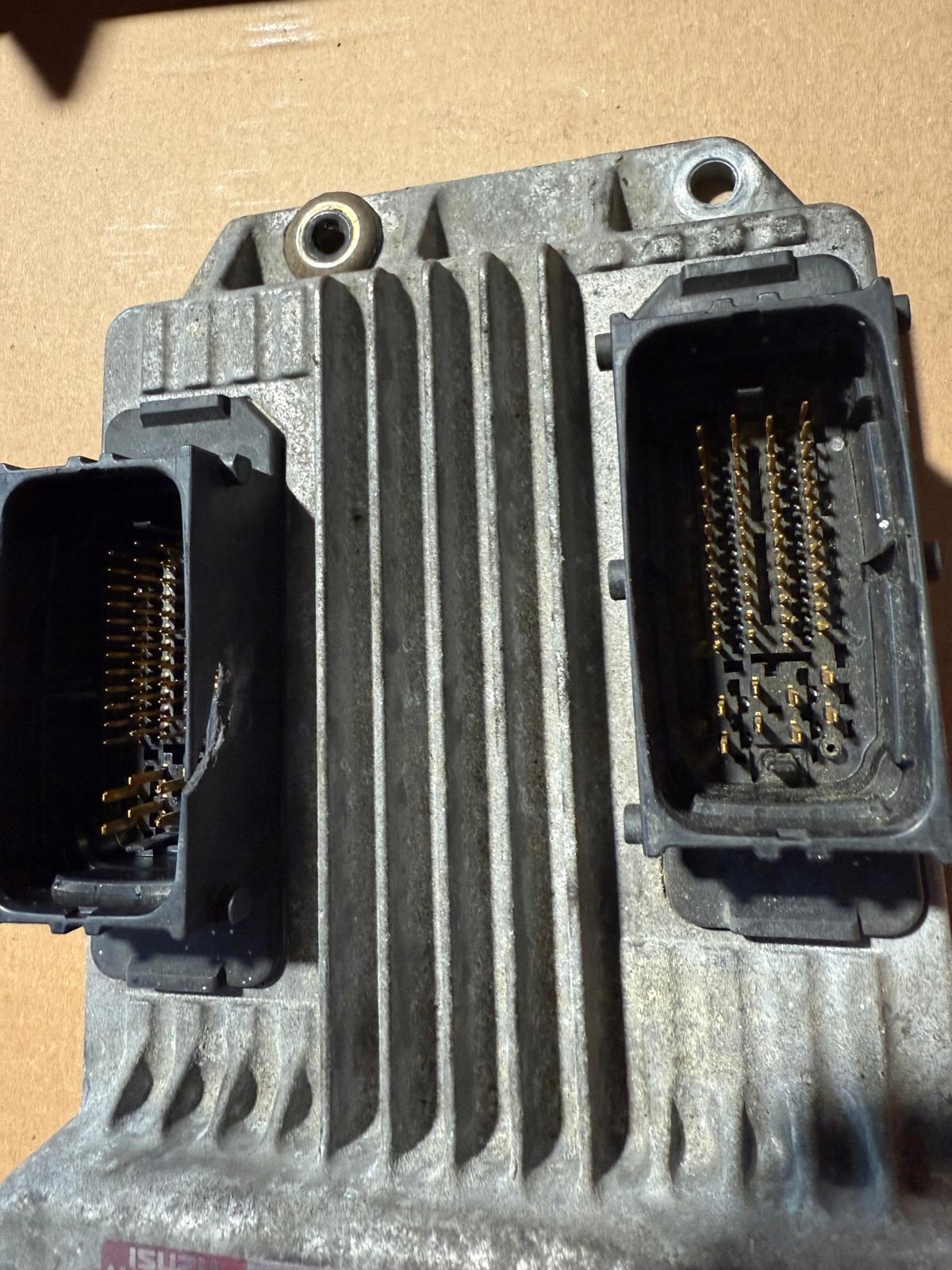 Computer DES MOTORS OPEL CORSA COMBO 1.7 CDTI 8973763830