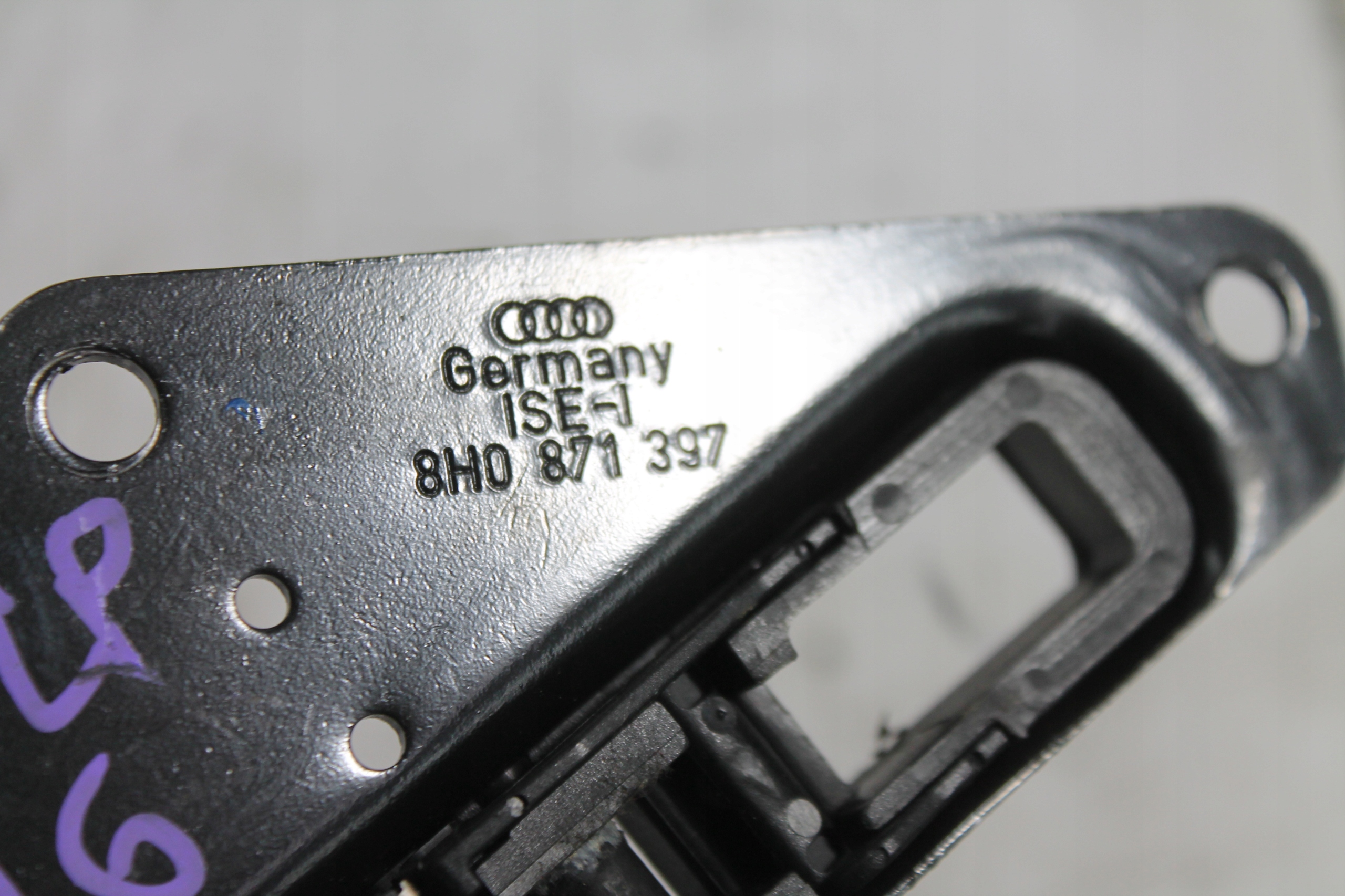 lock RYGIEL roofs 8H0871397 A4 B7 CABRIO 06-08