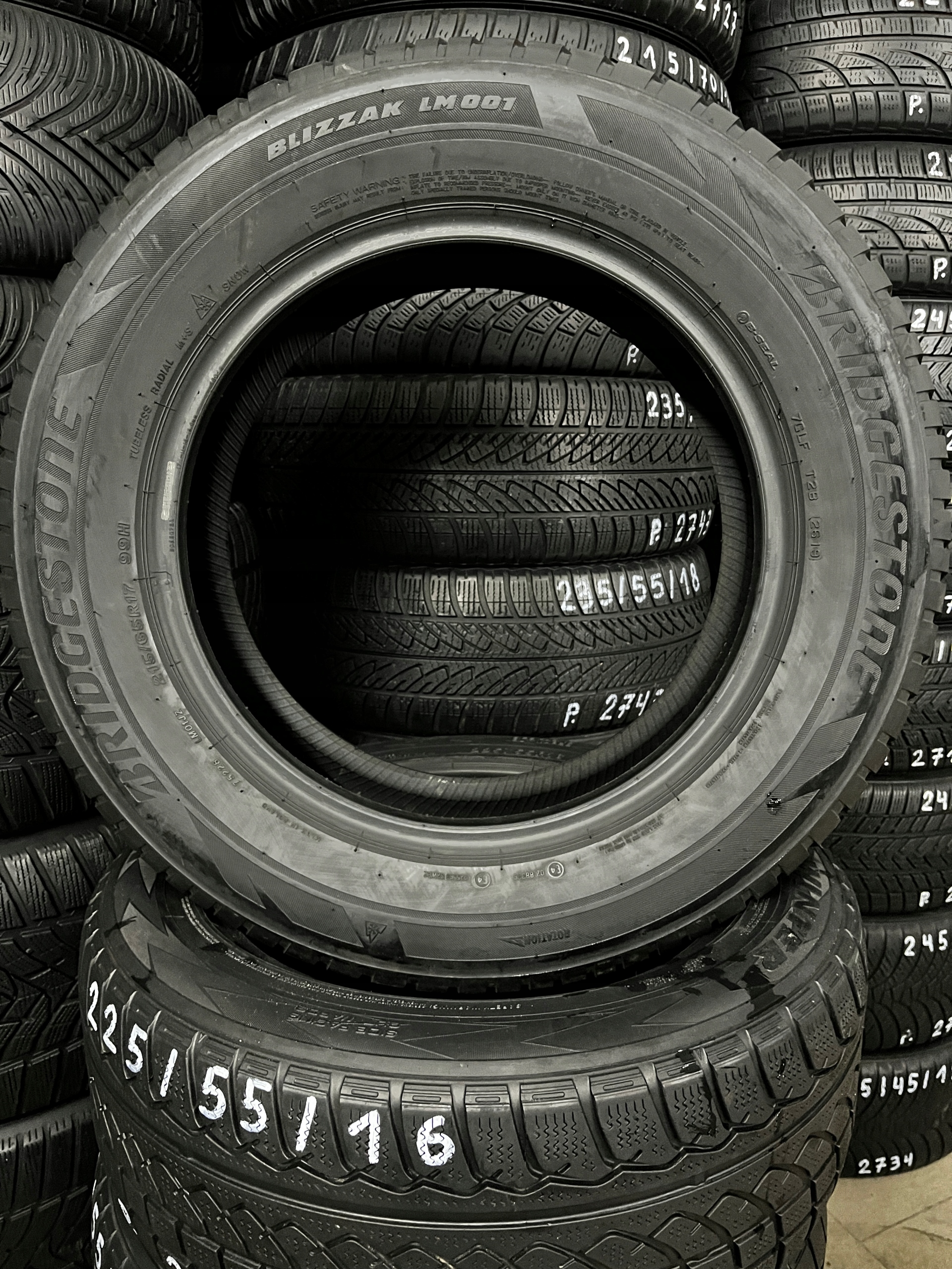 OPONY ZIMOWE 215/65/17 BRIDGESTONE BLIZZAK LM001 2019 rok 7mm 99H Opór toczenia C