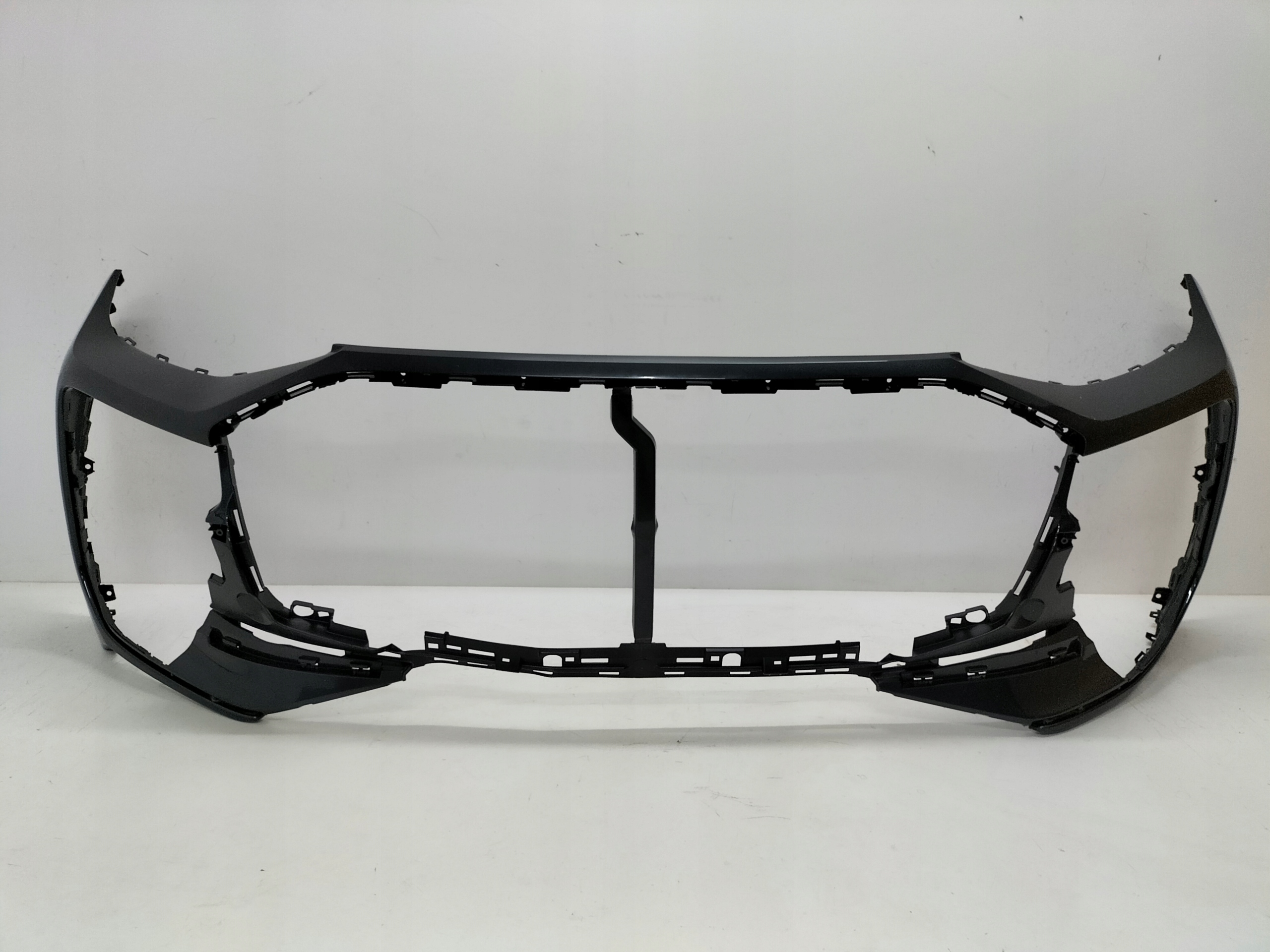 front bumper front AUDI Q6 E-TRON 24- S-LINE
