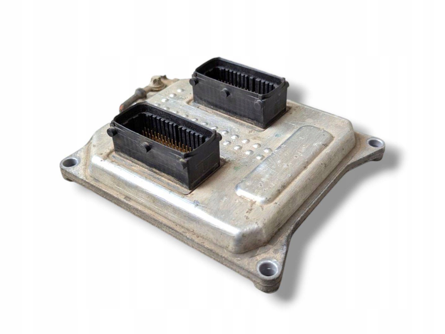 control unit of the engine Opel Vectra C facelift 2008 55355631