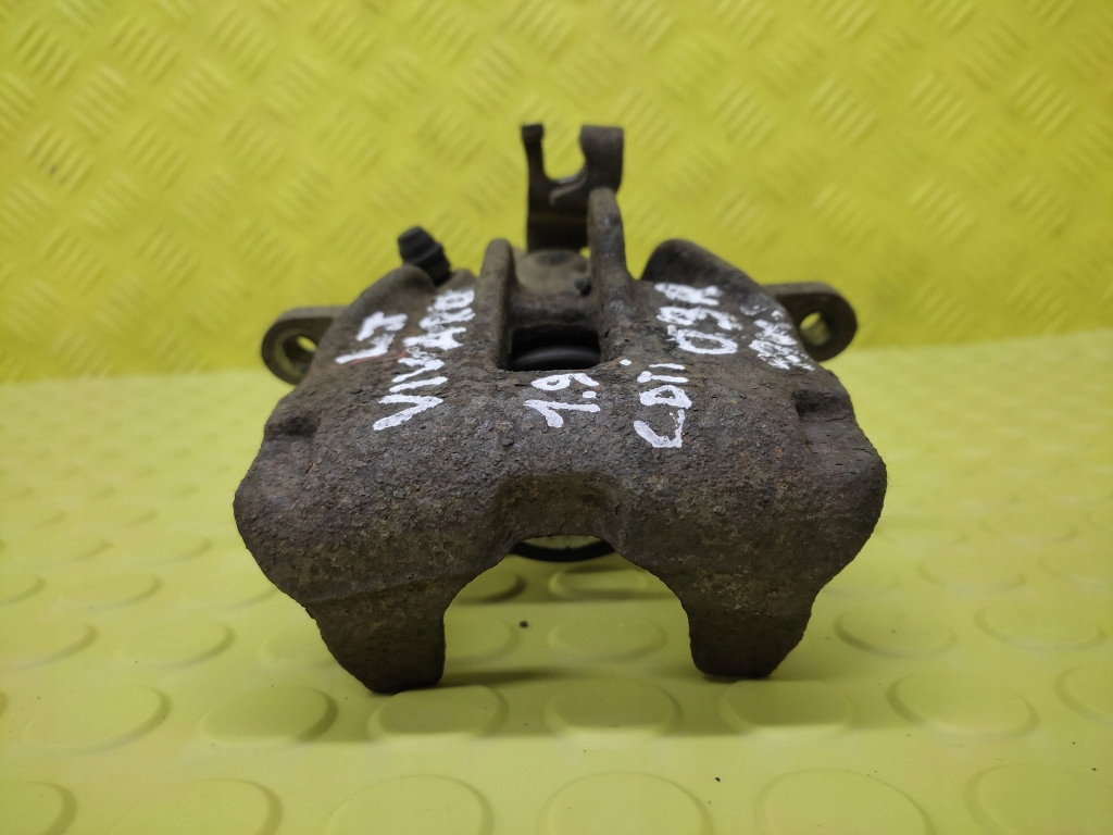 OPEL VIVARO 1.9 CDTI caliper left rear part