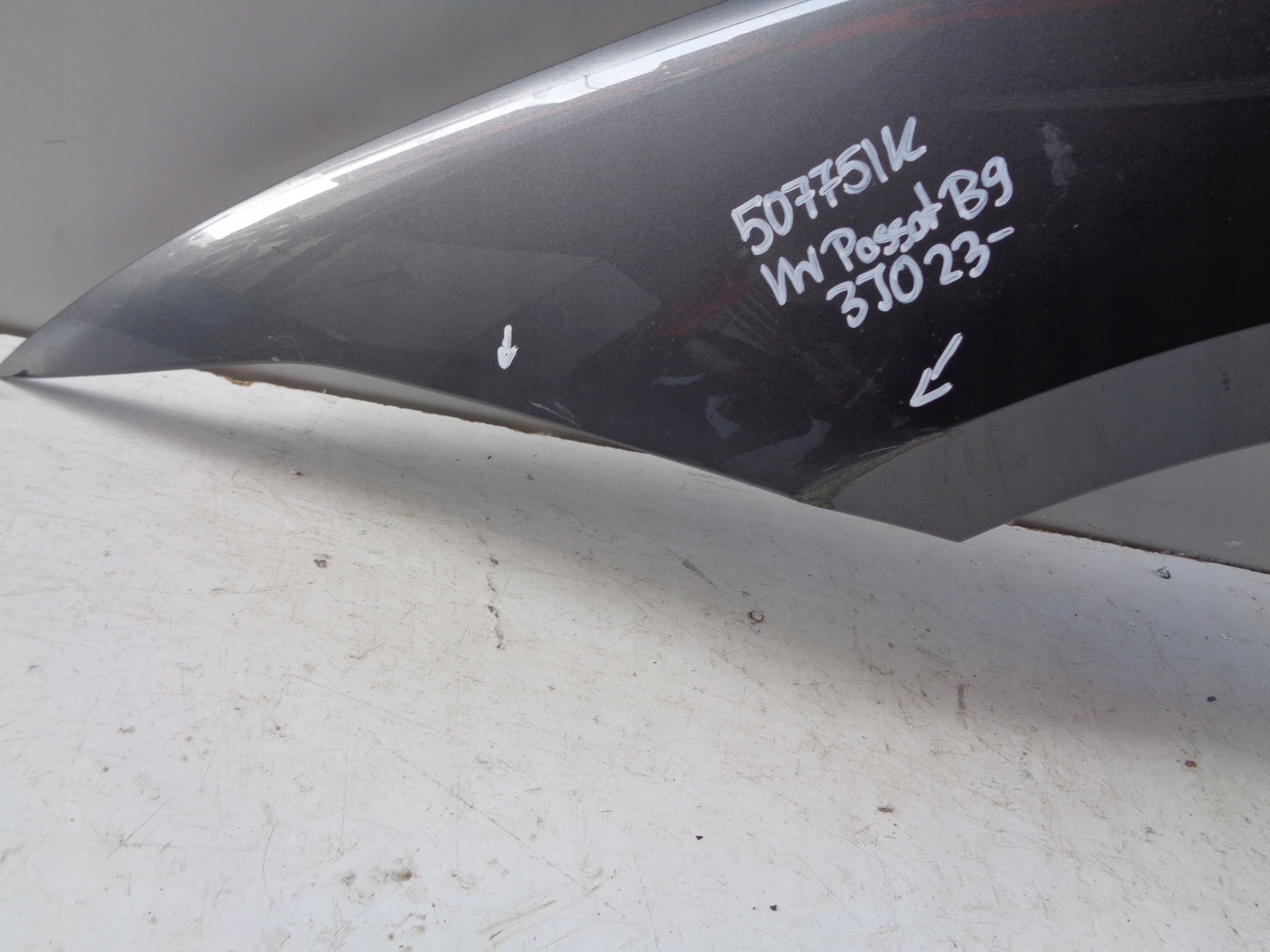 fender left front VW PASSAT B9 3J 3J0 23- NR 50775