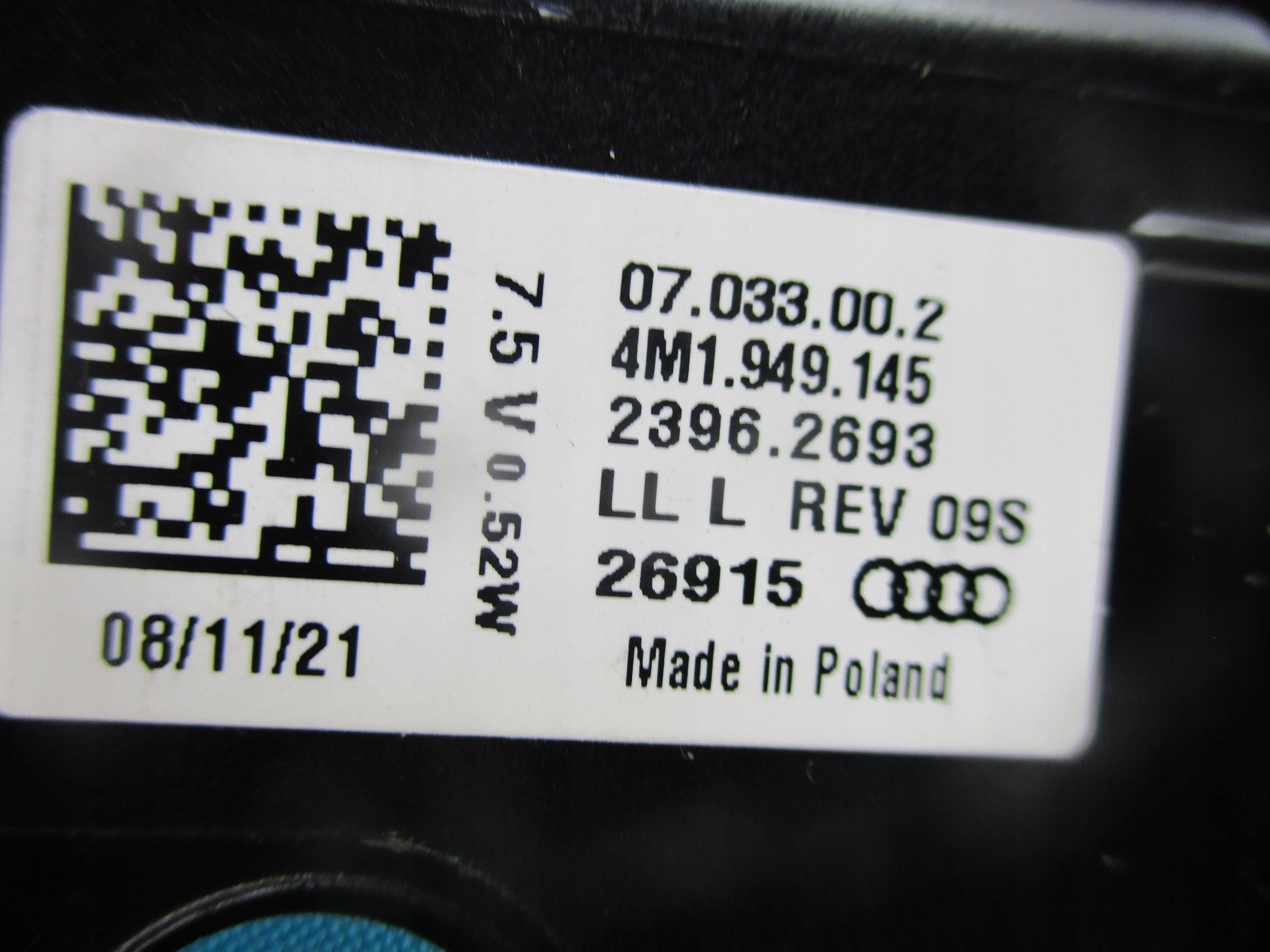 light ASYSTENT changes supports mirrors of left AUDI Q7 4M1