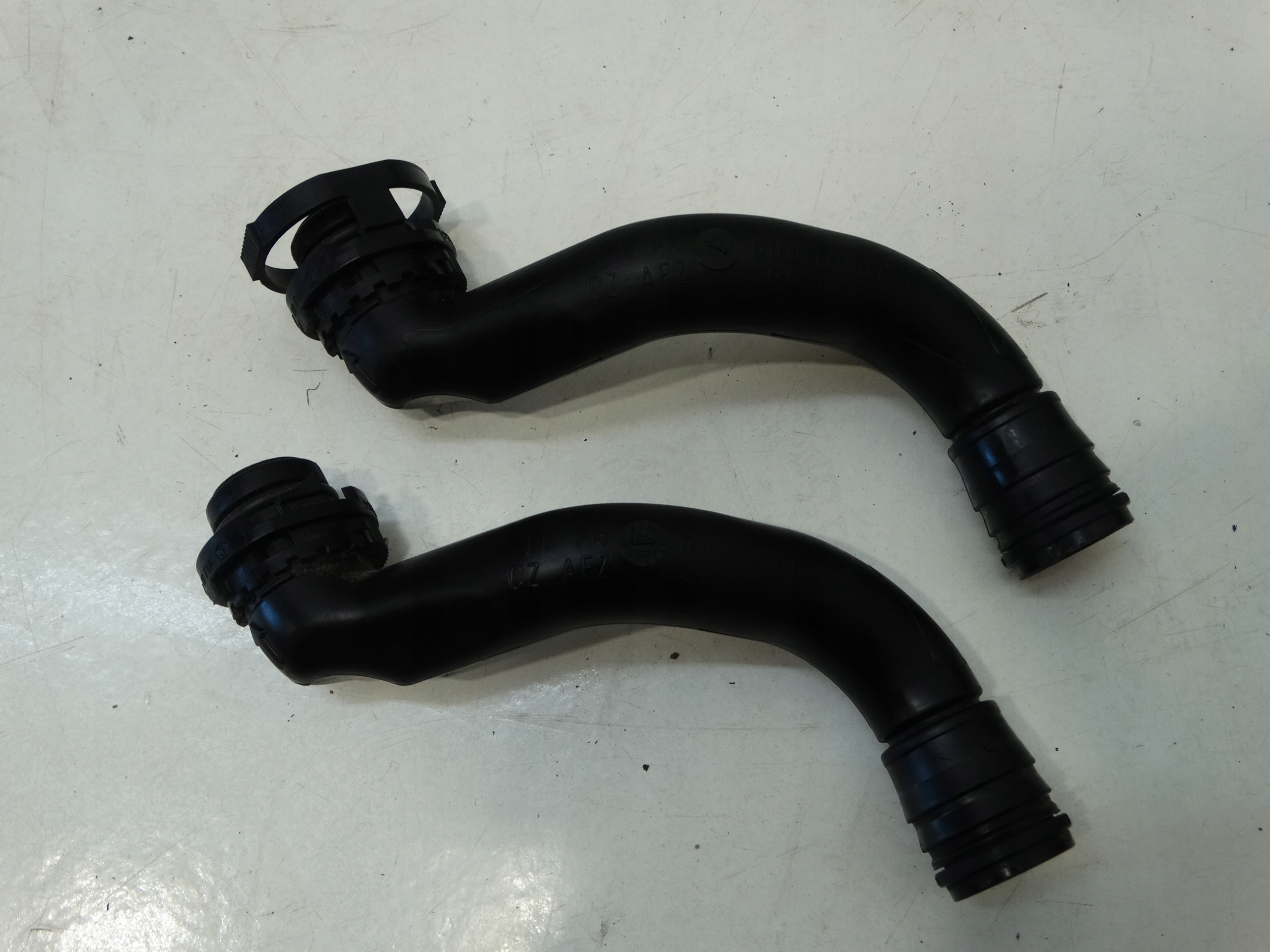 hose hose ODPROWADZAJACY WODE SEAT ATECA 20R.- 5Q0129637C