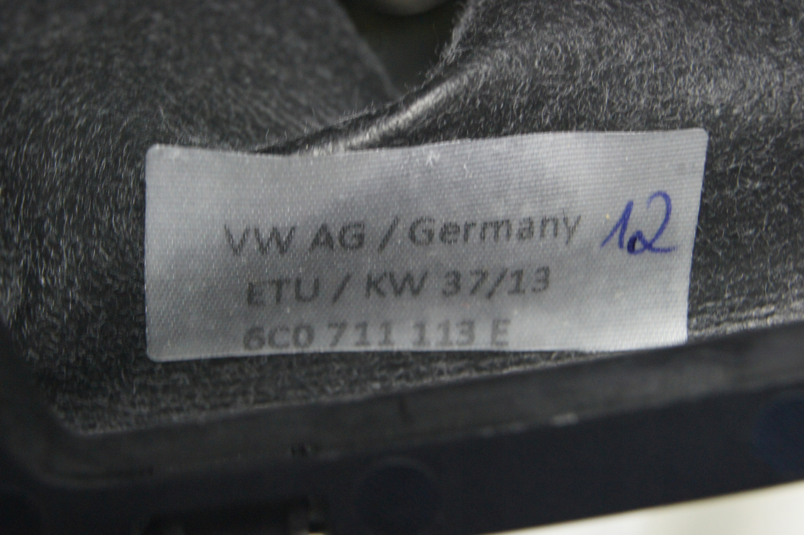 GD VW POLO 6C GALKA BIEGOW MIESZEK 6C0711113E Car type Passenger cars