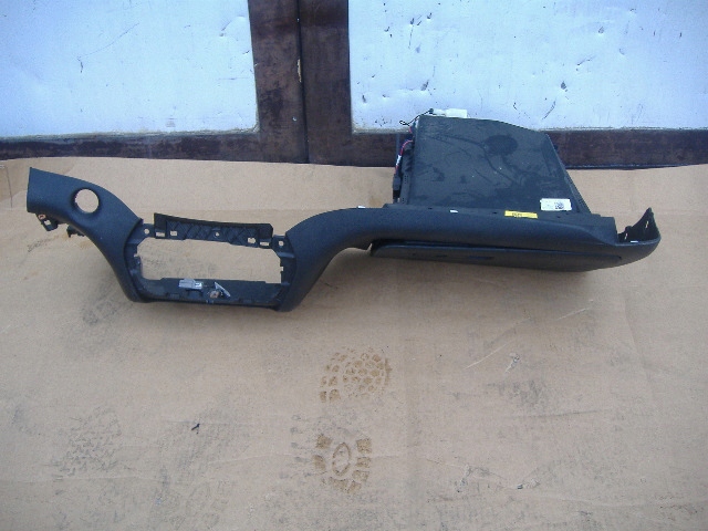 68141475A - JEEP CHEROKEE KL ПАССАЖИРСКИЙ ОТСЕК ОТКИДНАЯ КРЫШКА