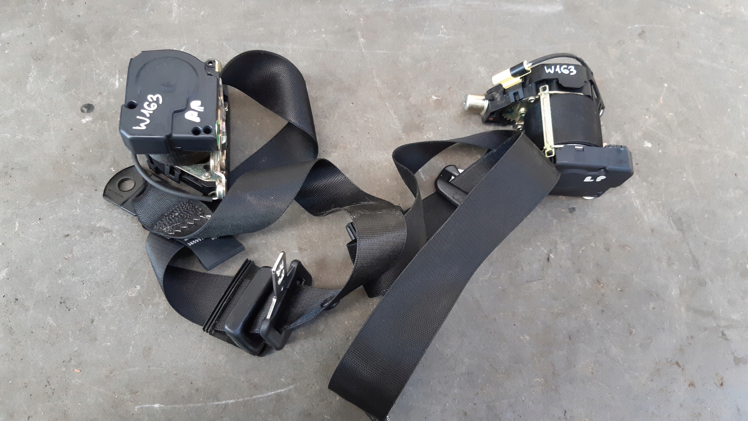 dashboard console airbags tension belts sensor kpl Mercedes ML W163