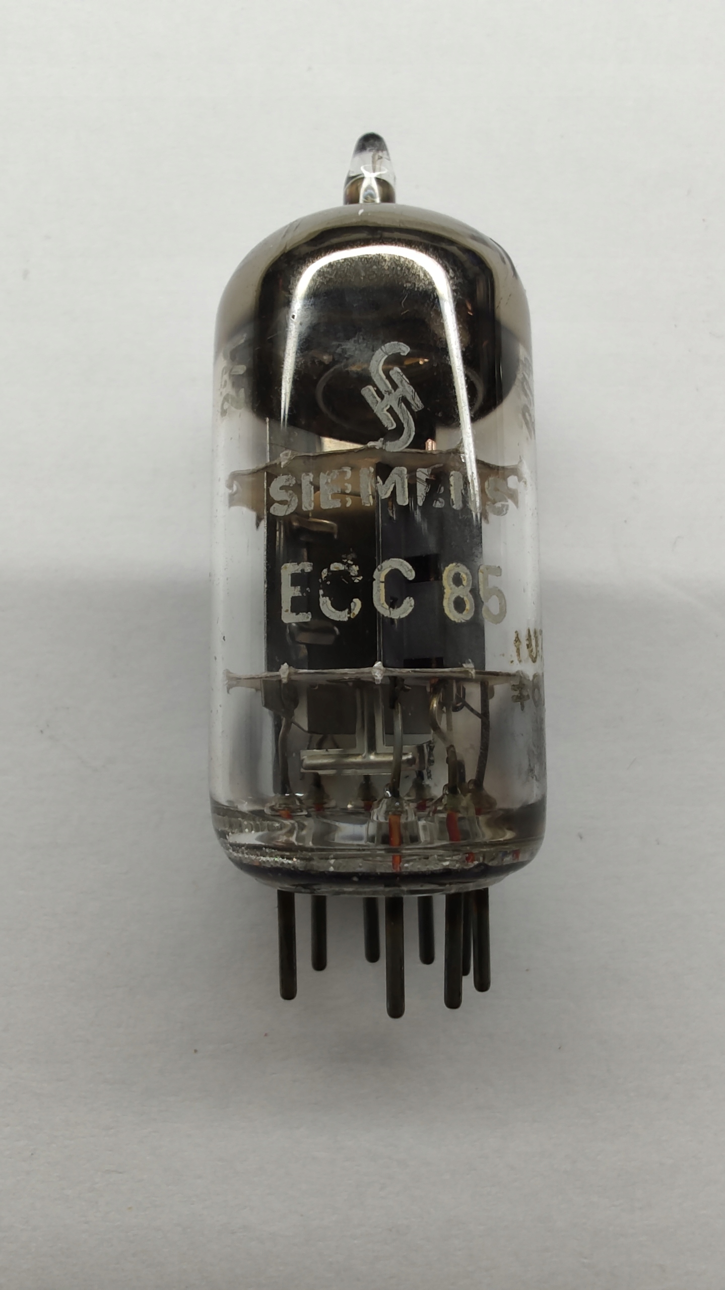 LAMPA ELEKTRONOWA ECC 85