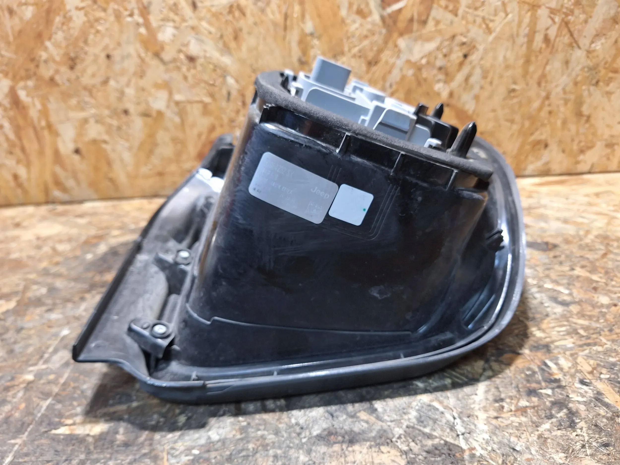 light rear part left JEEP RENEGADE 14-18 51964232 TRAIL HAWK
