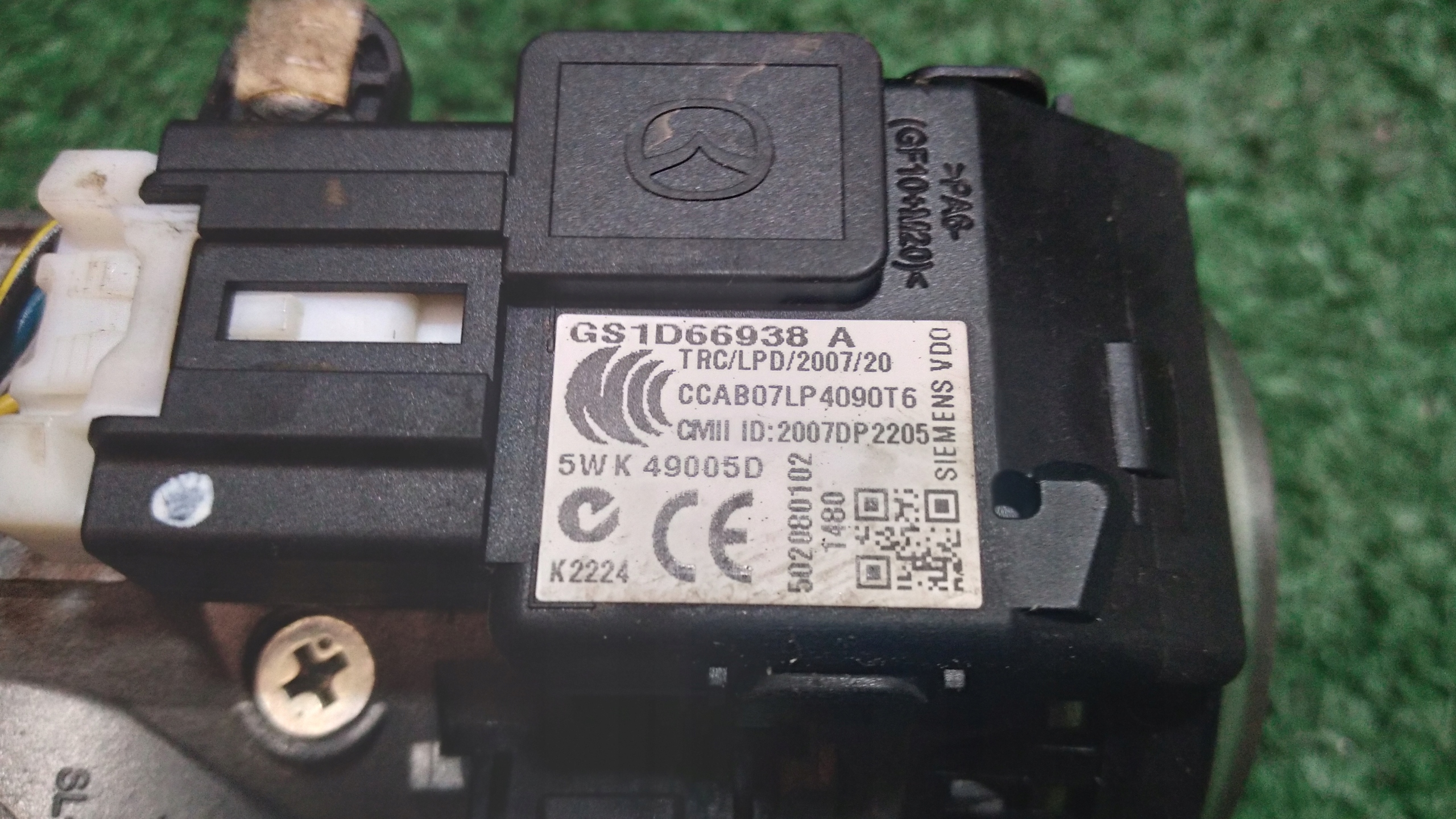 ignition Z KLUCZYKIEM MAZDA 6 GH GS1D66938A