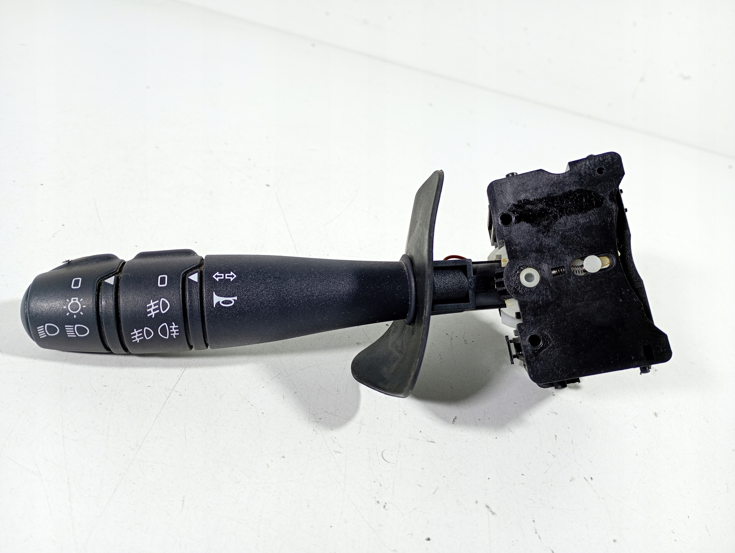 Dacia Logan 04-12 switch switch MANETKA of indicators