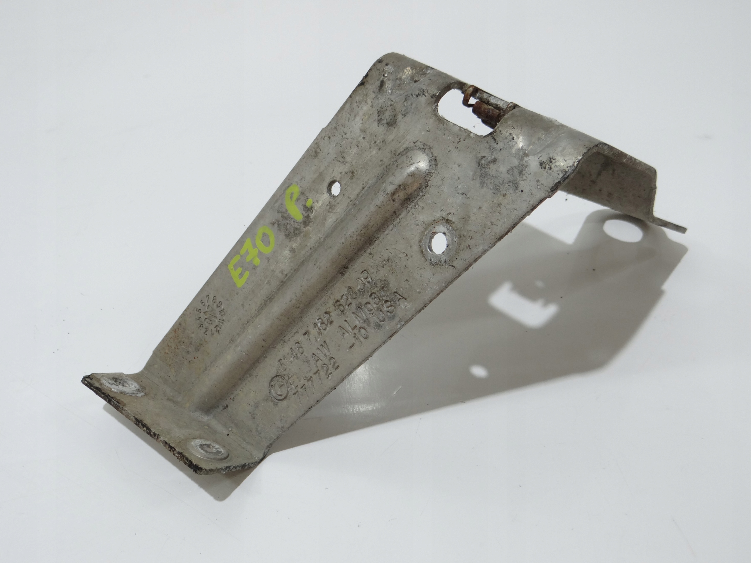 bracket WLOTU air right BMW X5 E70 7162628