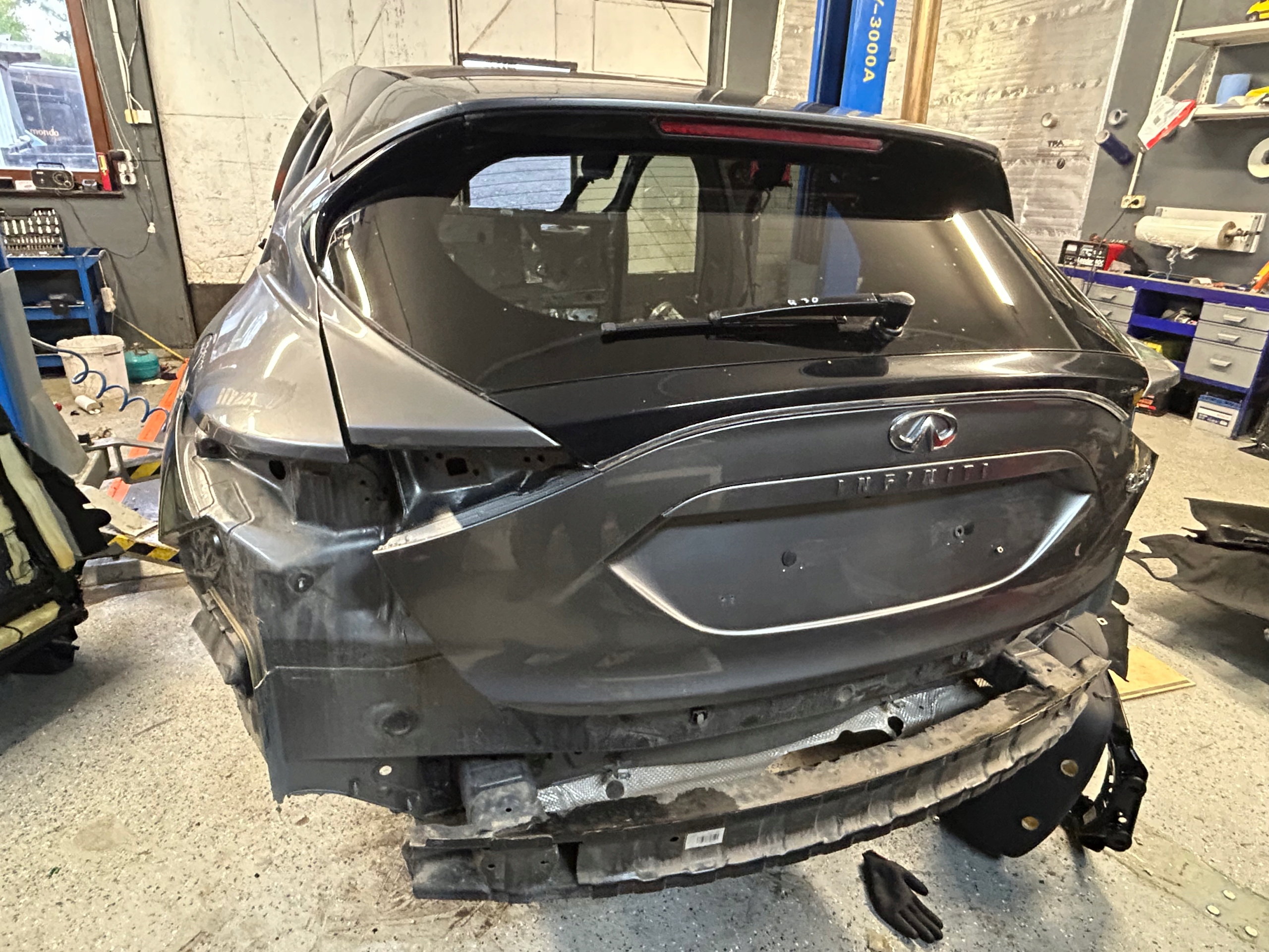 INFINITI Q30 boot doors cover boot KAD G