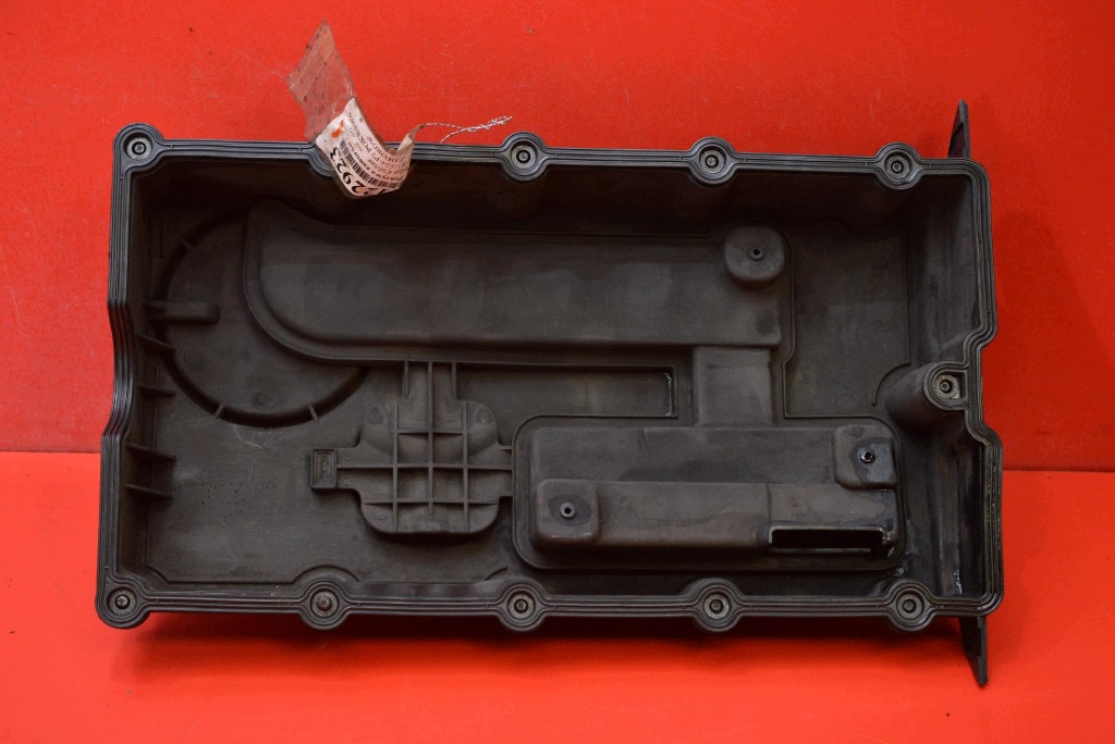 Abdeckung der Ventile Gehäuse 03G103475 DODGE CALIBER 2.0 CRD 140 KM 06-12
