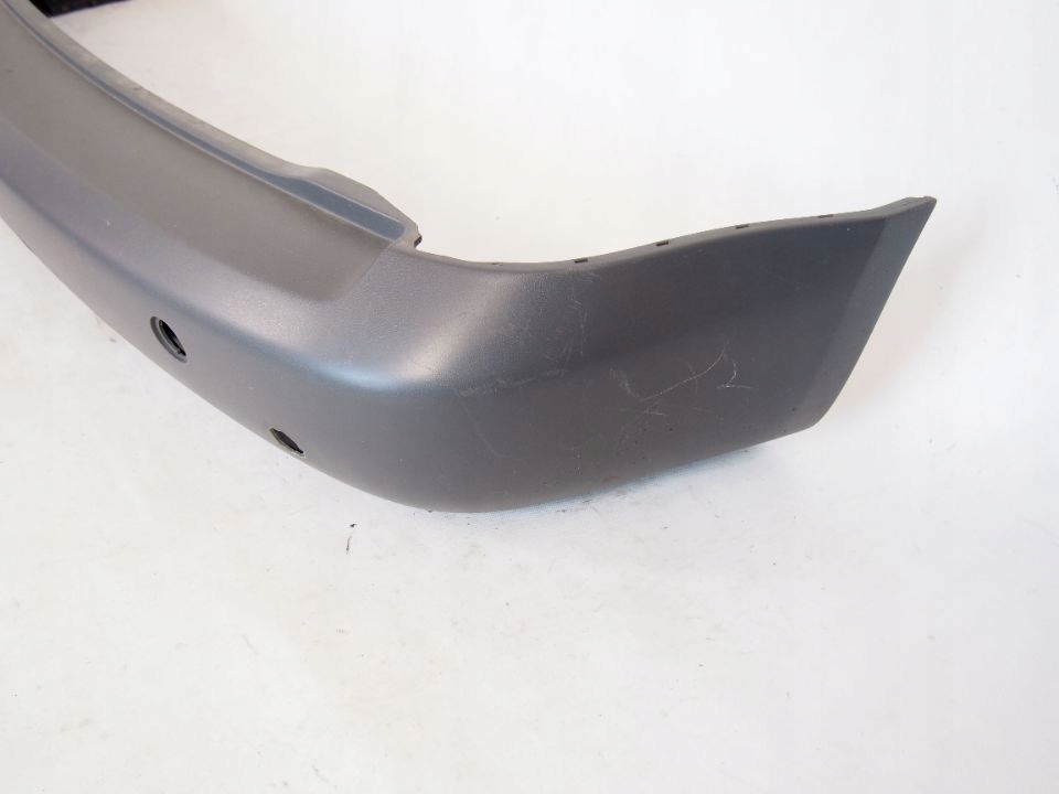 Volkswagen Caddy 03r Stoßstange heck hinten VW 2003