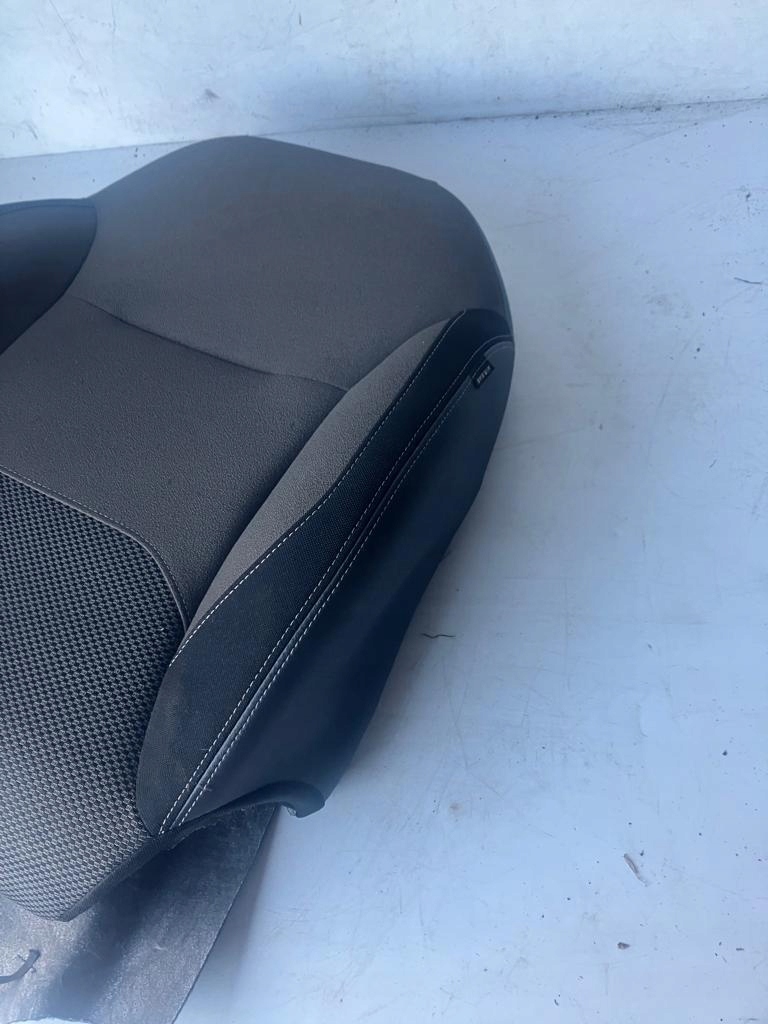 OPARCIE SITZ C3 II LIFT links vorne