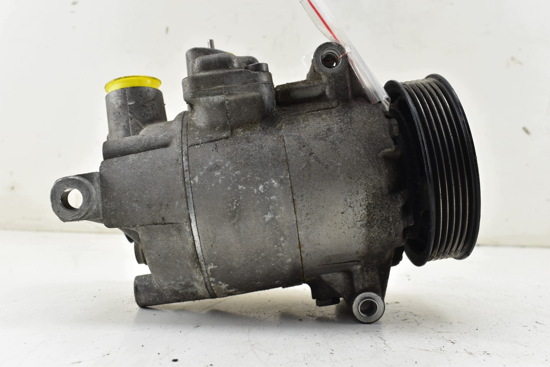 klimakompressor VOLKSWAGEN PASSAT B7 GOLF VI 2.0 TDI 5N0820803E
