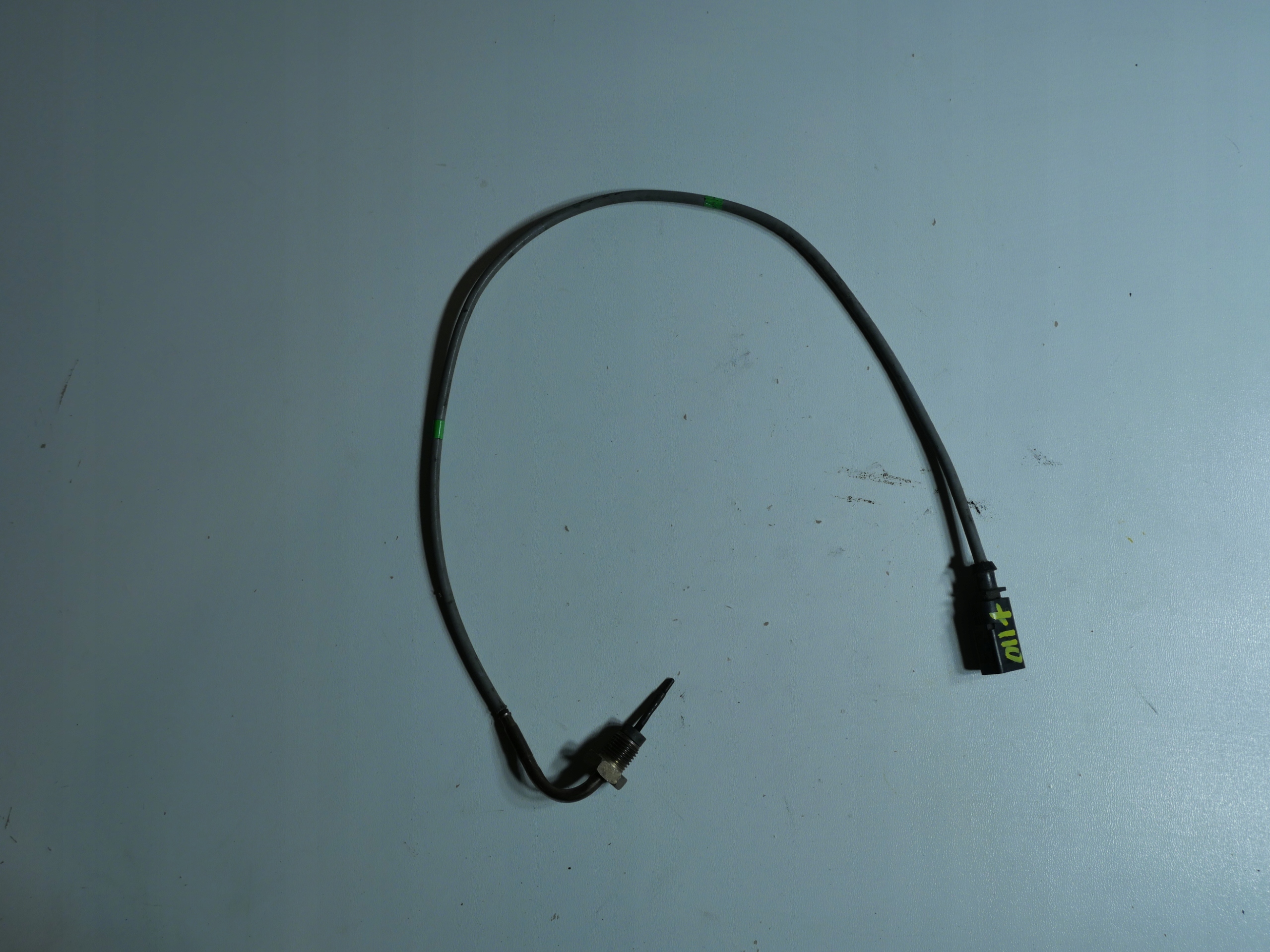 Sensor TEMPERATURY Gase VW SEAT SKODA 04L906088EE