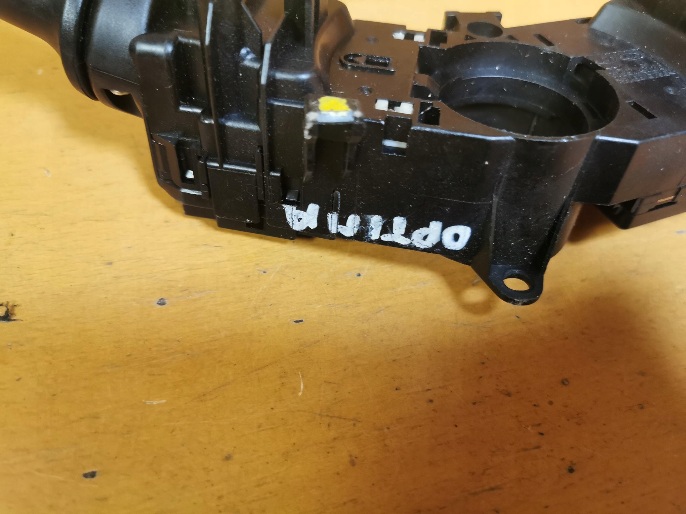DEVIO LUCI TERGICRISTALLO TERGI KIA OPTIMA III 93420-2Y610