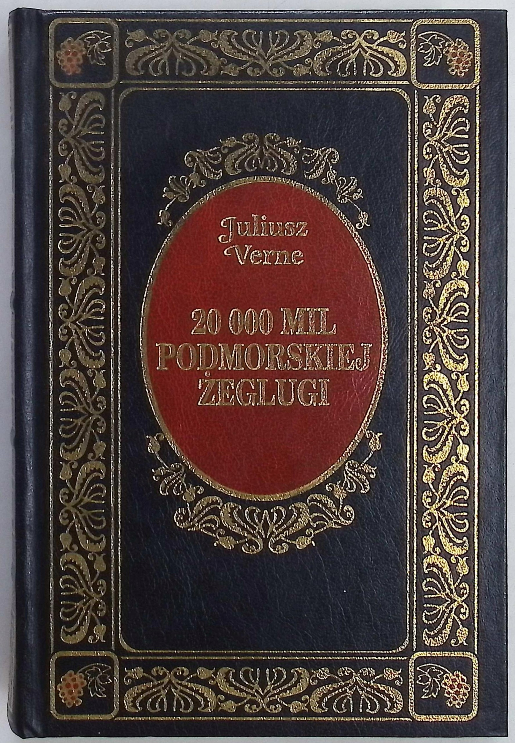 20 000 mil podmorskiej żeglugi
