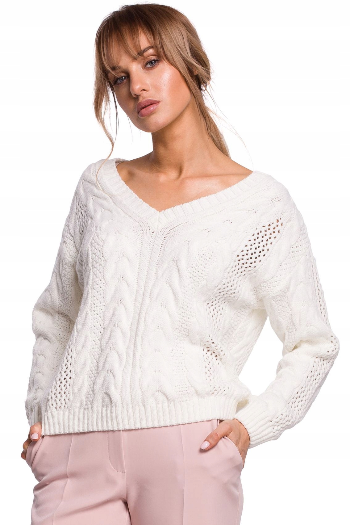 

M510 Ażurowy sweter z dekoltem w serek ecru L/XL