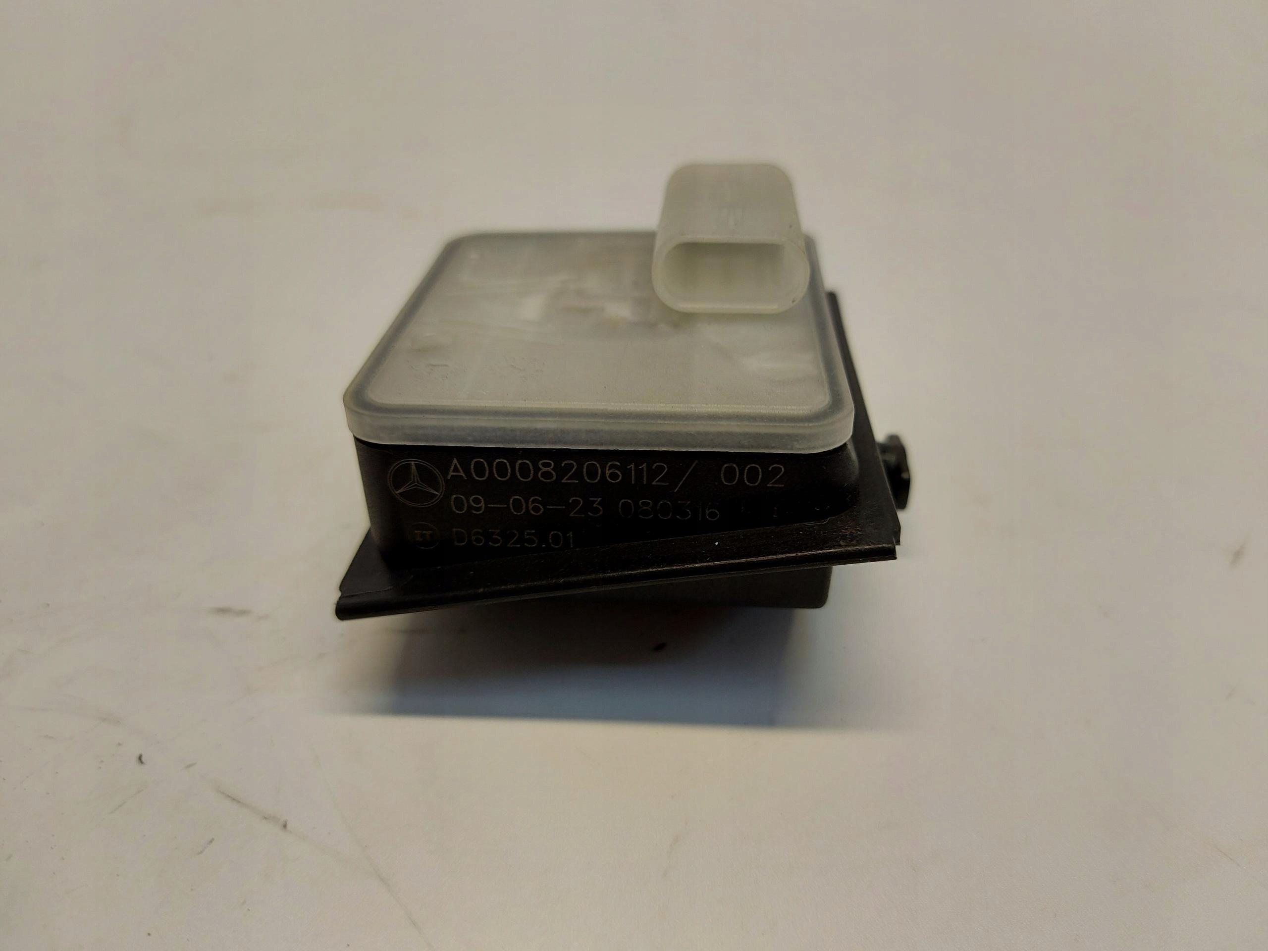 Mercedes W254 GLC 220d module control unit door tanks A0008206112-JLK01