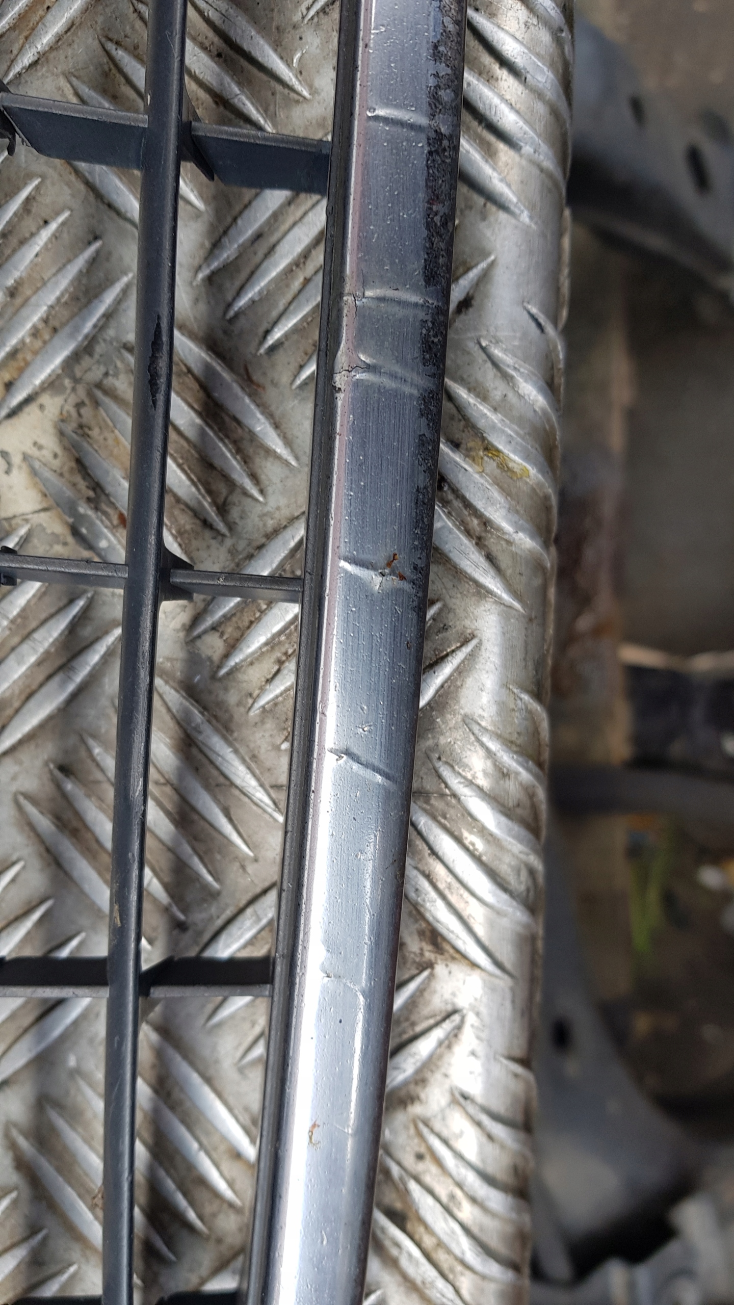 AUDI A6 C6 4F grill grille radiator 4f0853651s