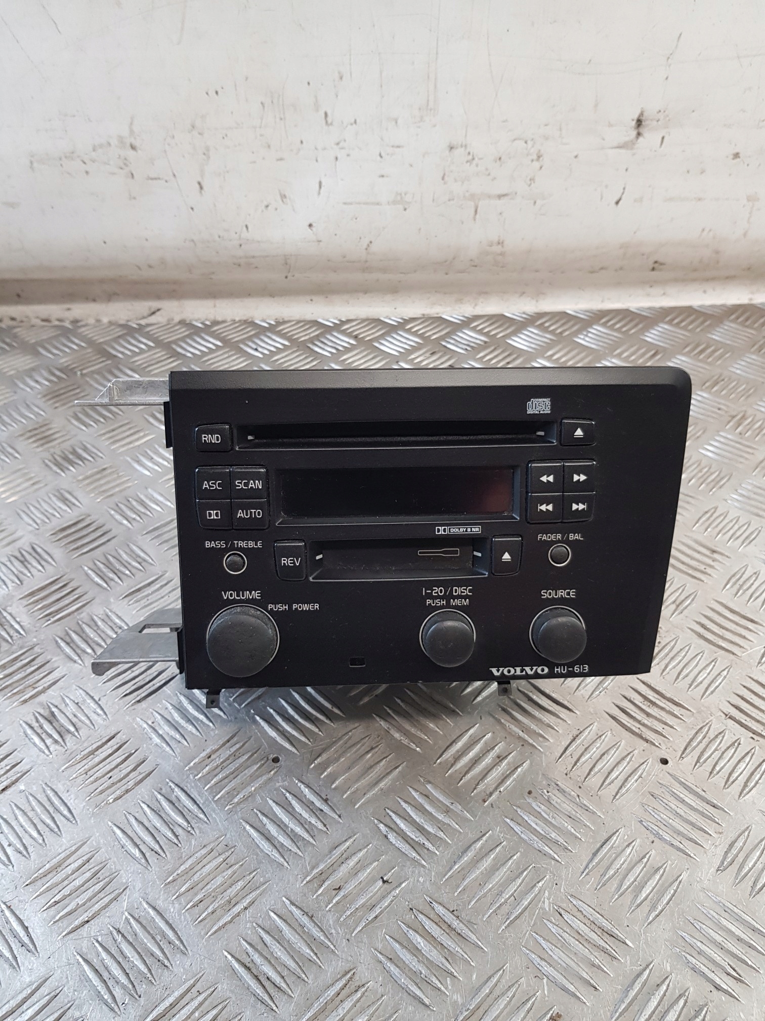 RADIO 30657700 VOLVO S60 e 04R