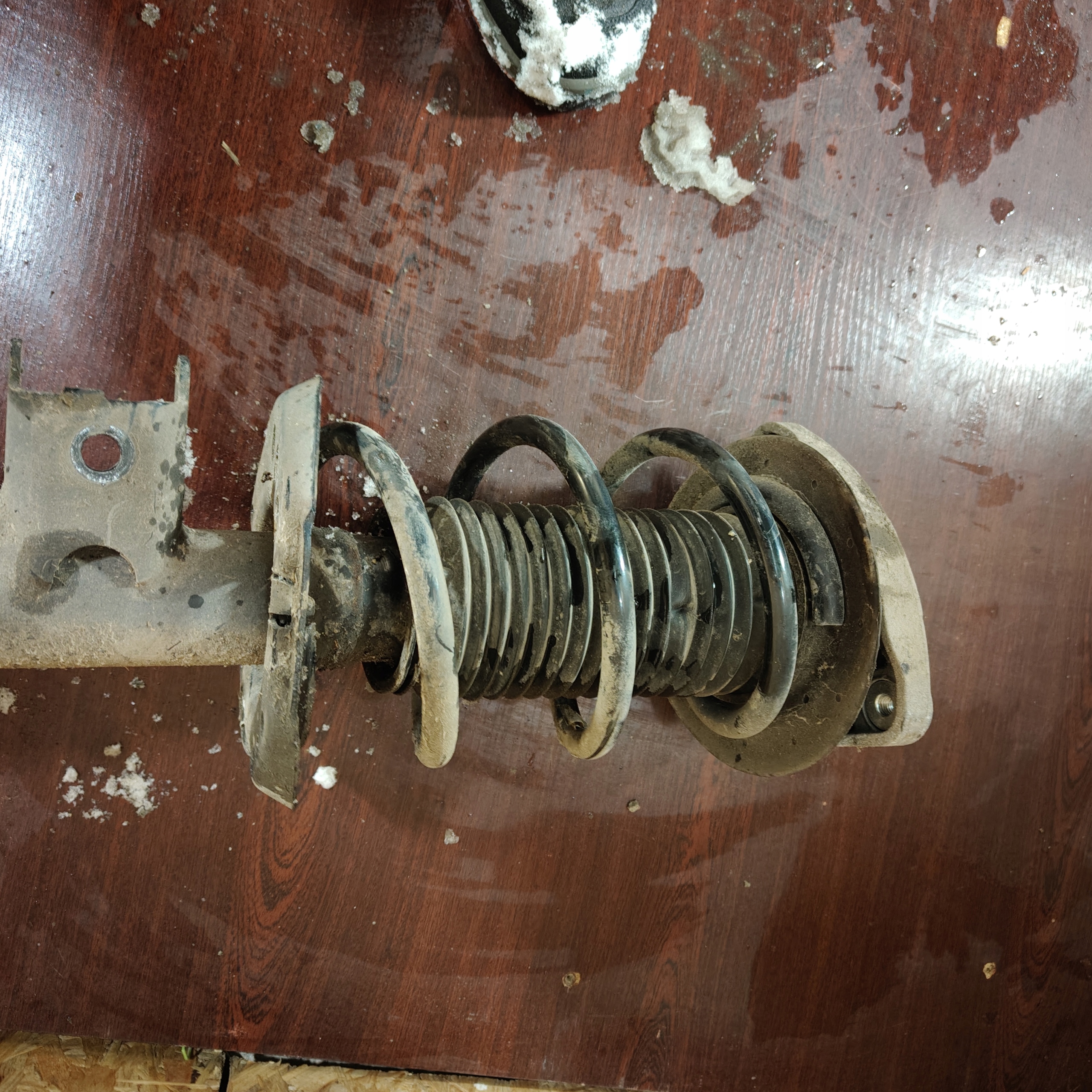 swing right shock absorber MERCEDES CLA W117 2.2 AUTOMAT