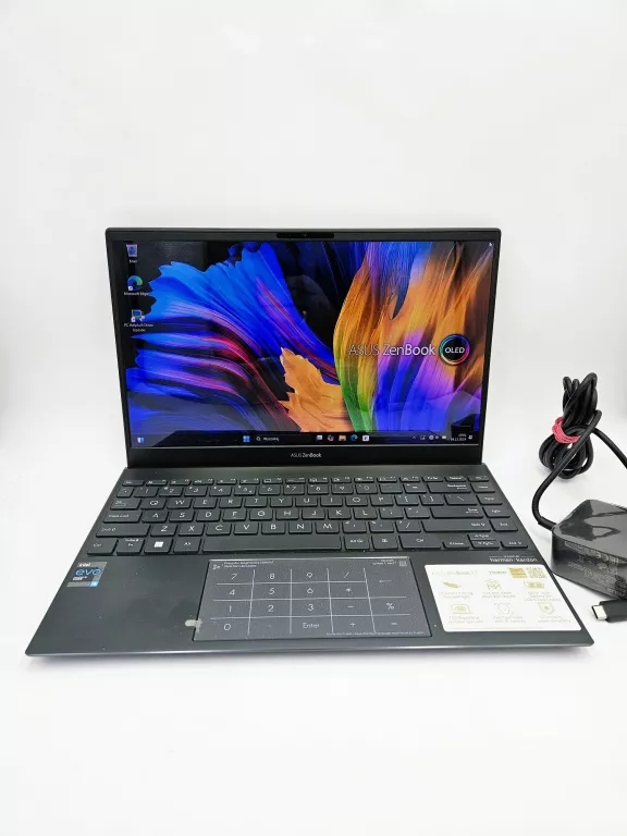 【16GB】ASUS zenbook13 OLED UX325EA Laptop ultrabook ASUS ZenBook 13 UX325EA-KG455W OLED 13,3