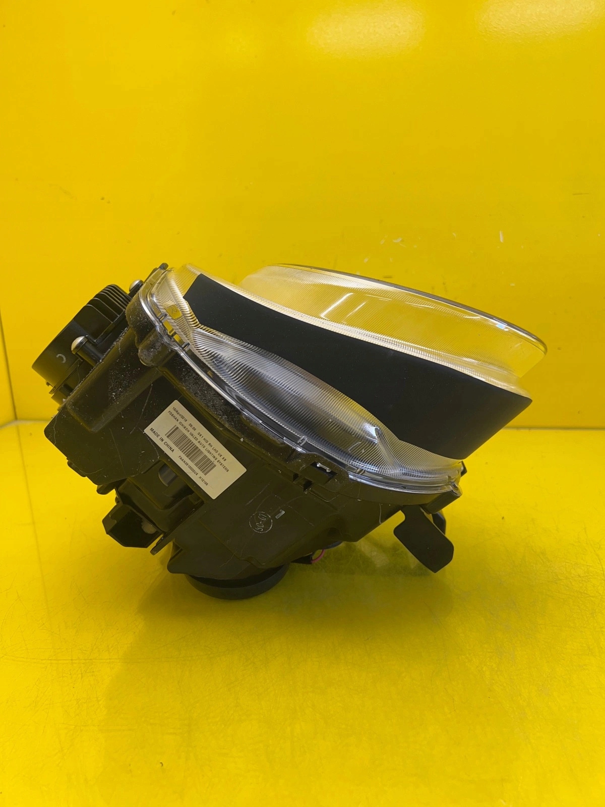 light right front Nissan Juke Xenon Lift 14