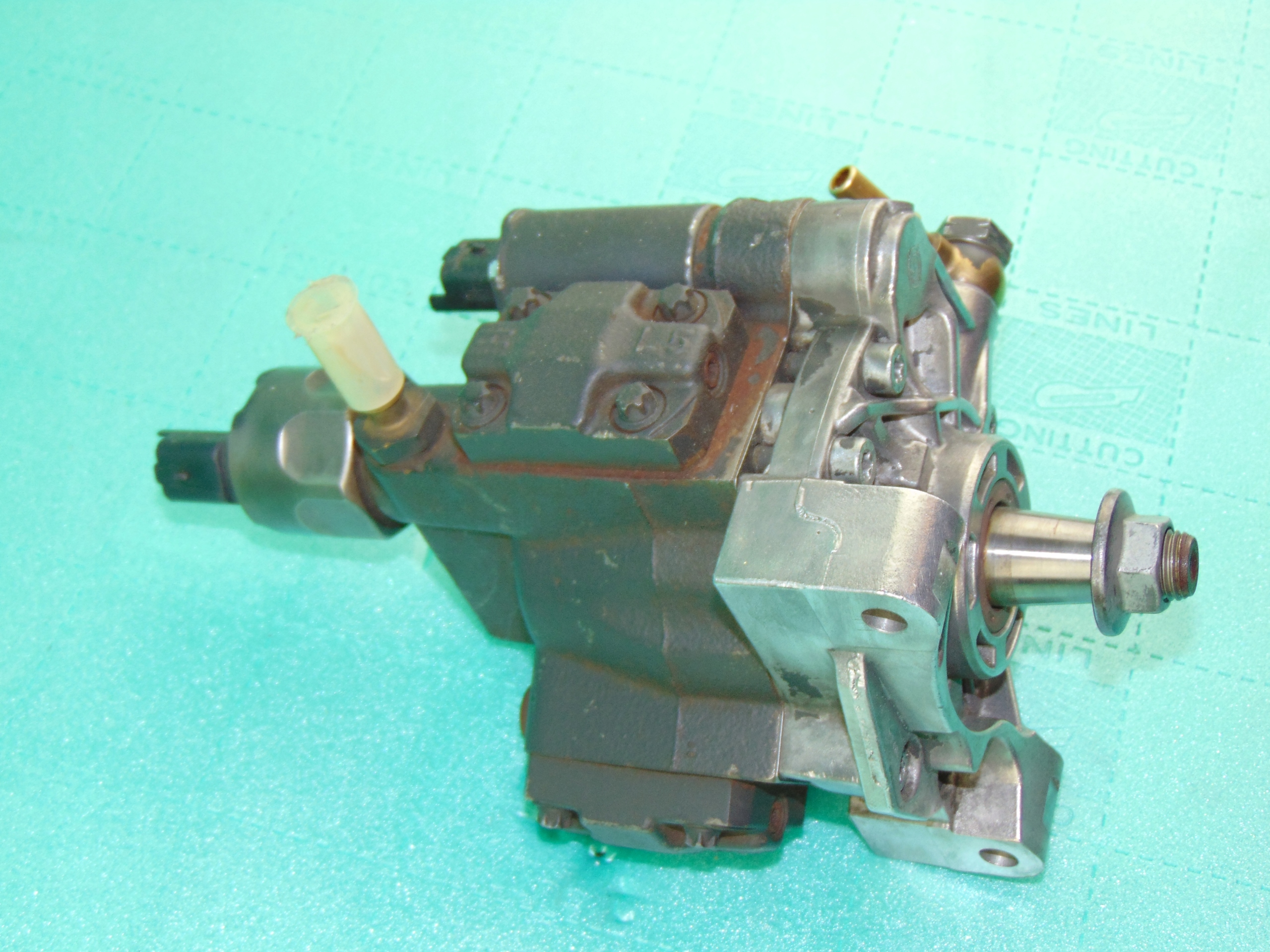 Einspritzpumpe 5WS40153 8200821184 Renault 1,5DCI