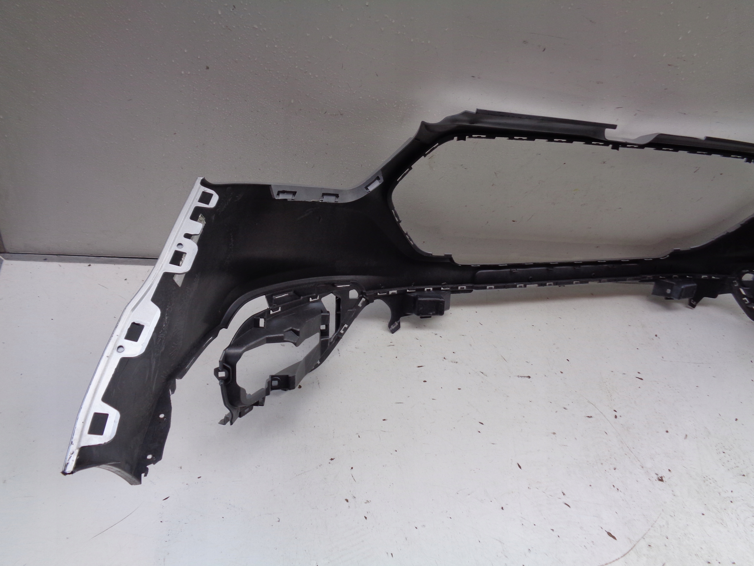 FRONTSTOSSSTANGE FORD TRANSIT CUSTOM 18- LIFT NR 37255