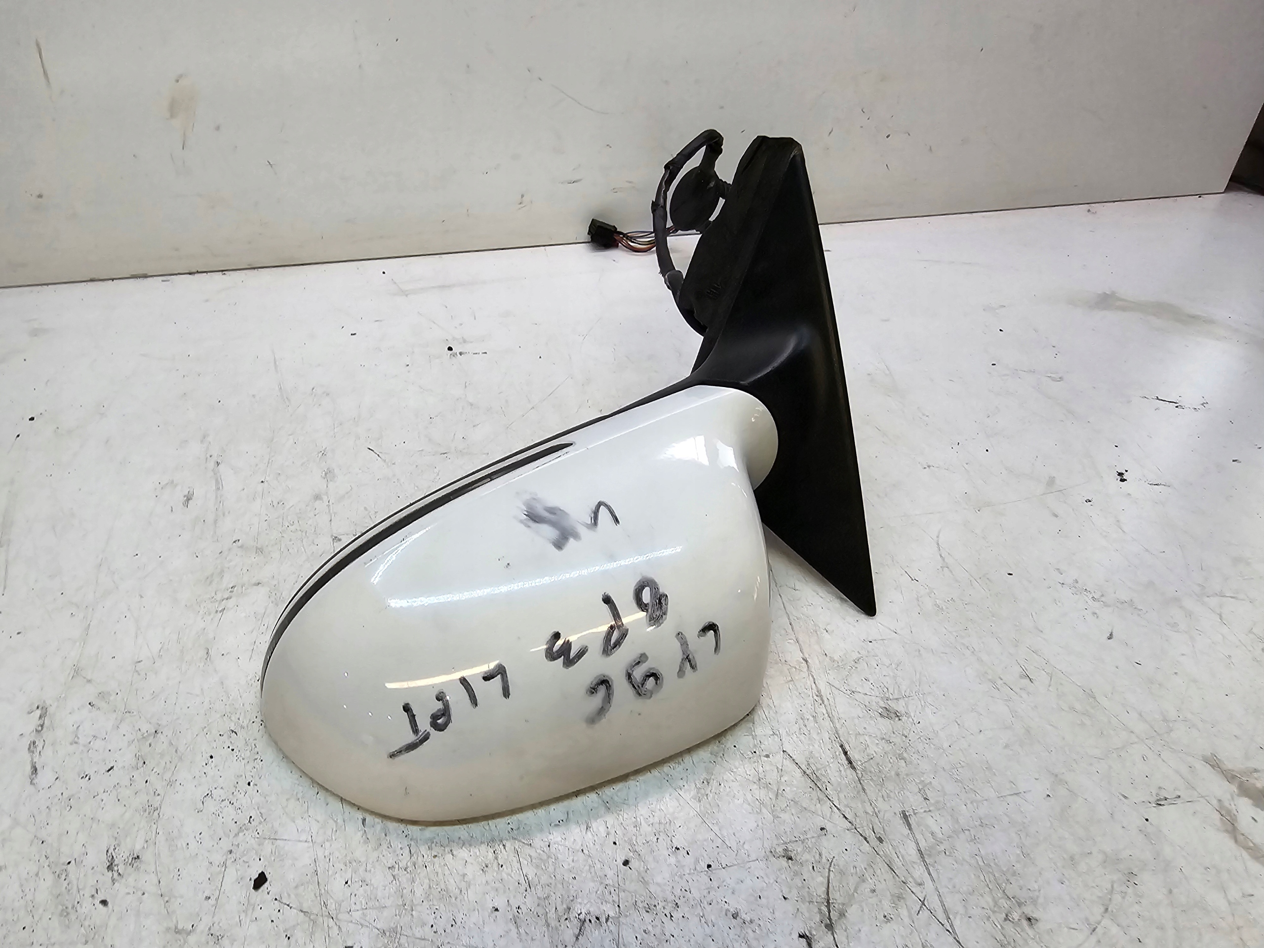 mirror left front AUDI A3 8P LIFT 8P3 LY9C 10-PIN UK