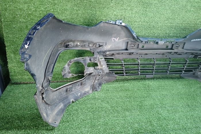 RENAULT CAPTUR LIFT 17- front bumper front