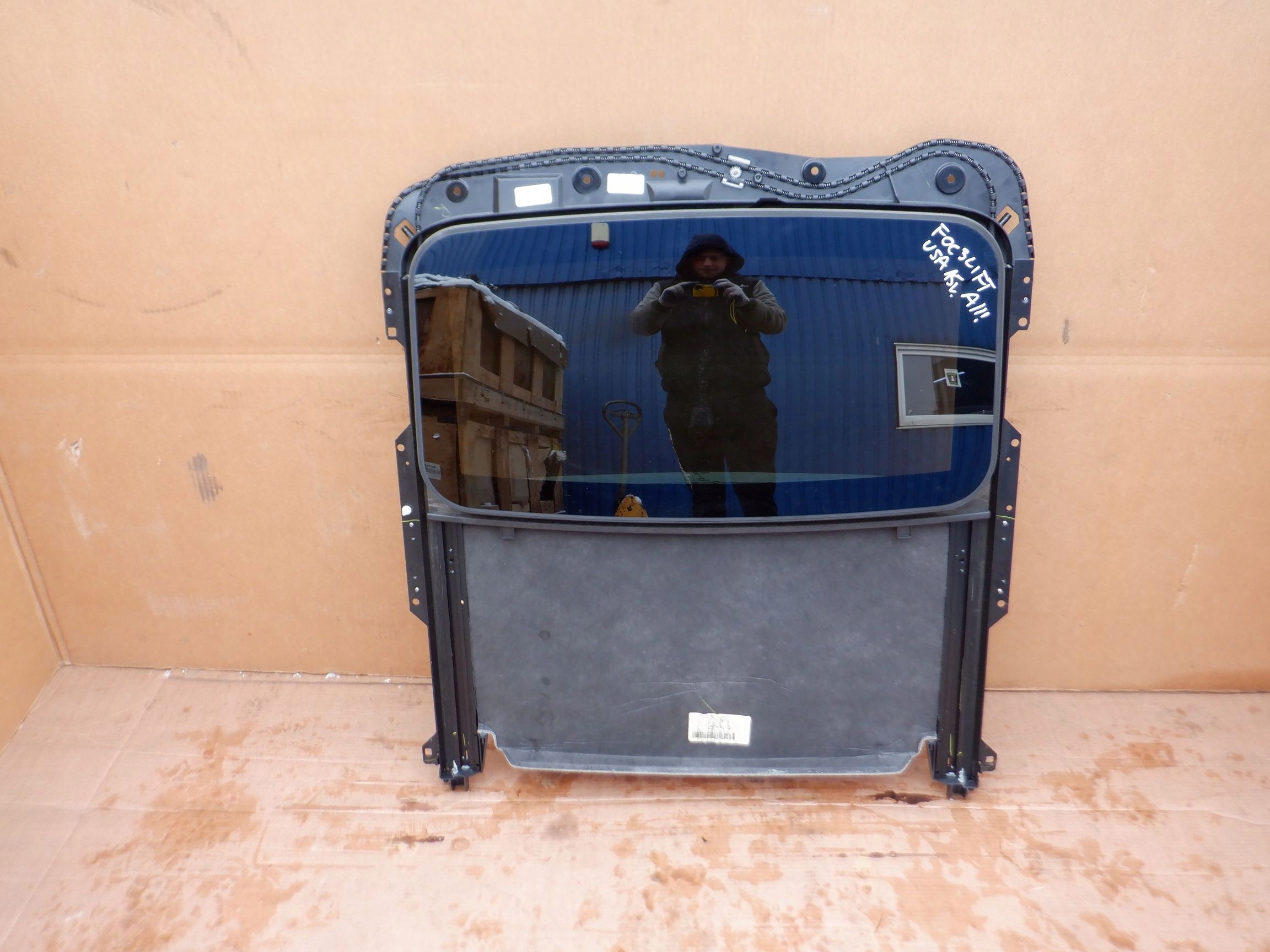 SZYBERDACH FORD FOCUS MK3 LIFT USA SEDAN