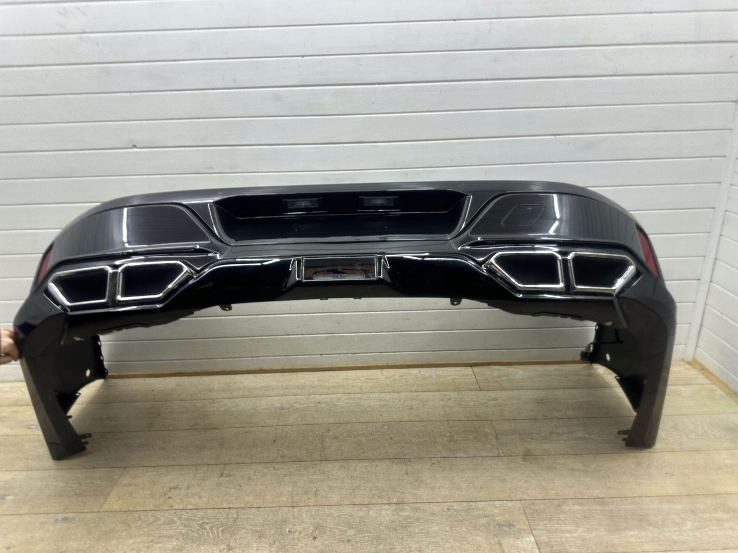 bumper rear part TYLNI BMW 7 G70 M PAKIET